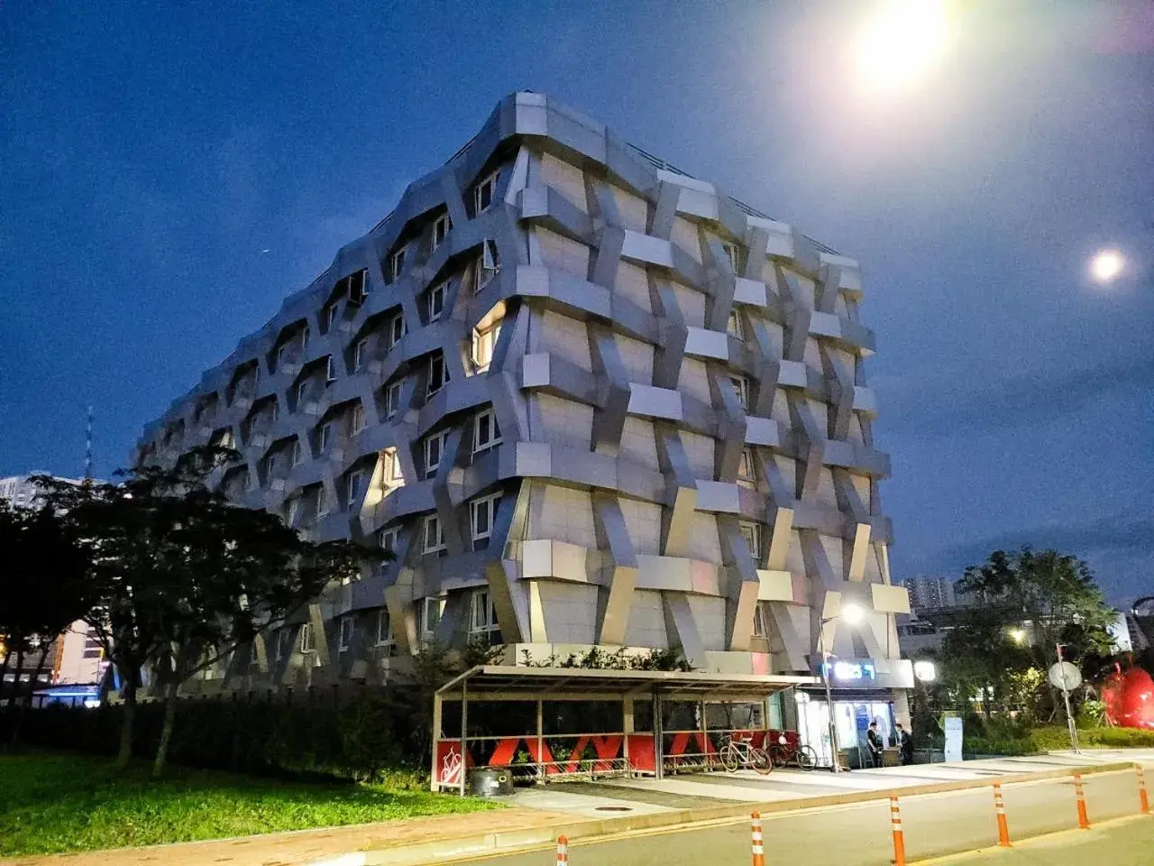 Property building in Chungchoho Best Hotel Property building in Chungchoho Best Hotel