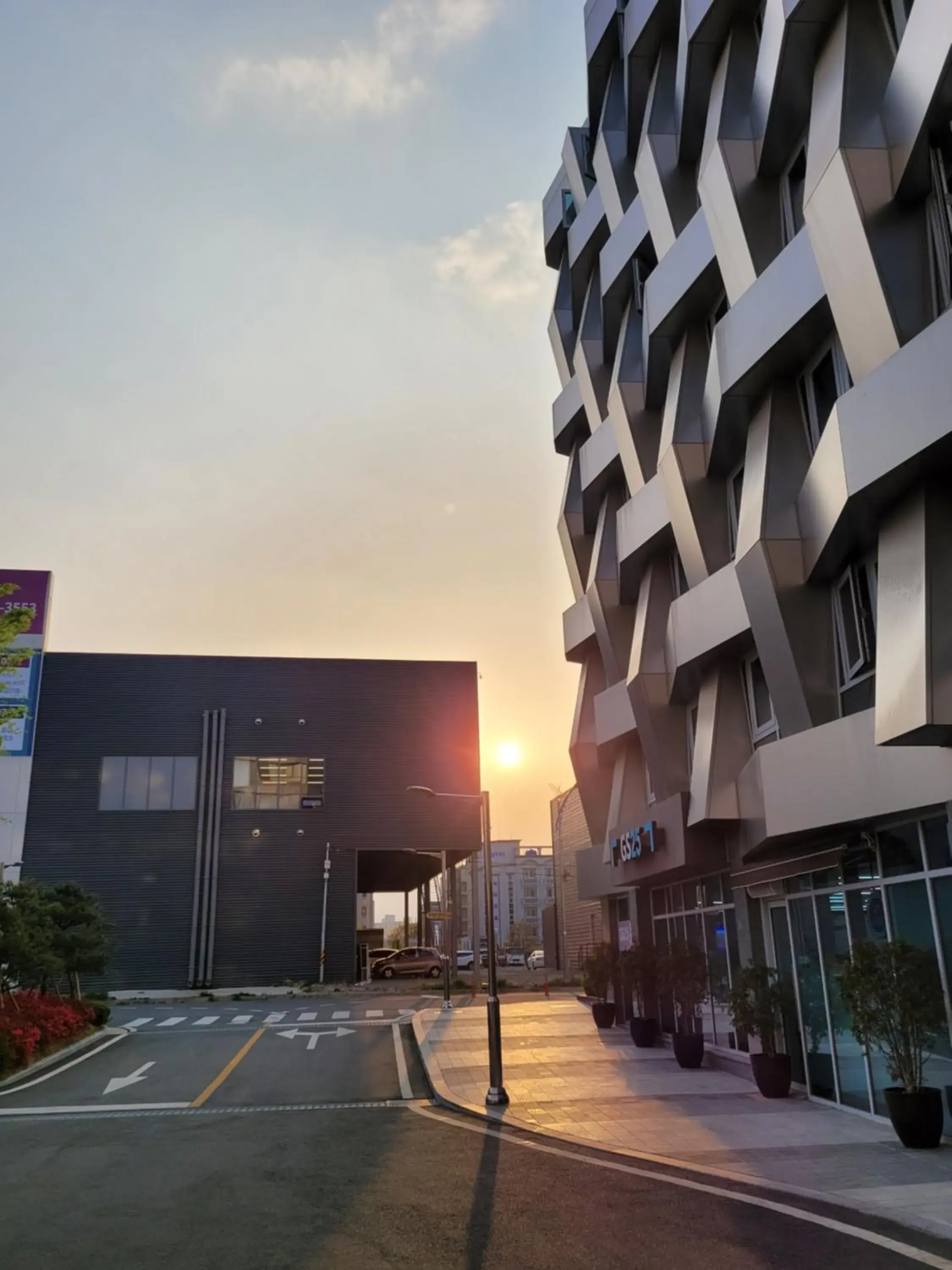 Property building in Chungchoho Best Hotel Property building in Chungchoho Best Hotel