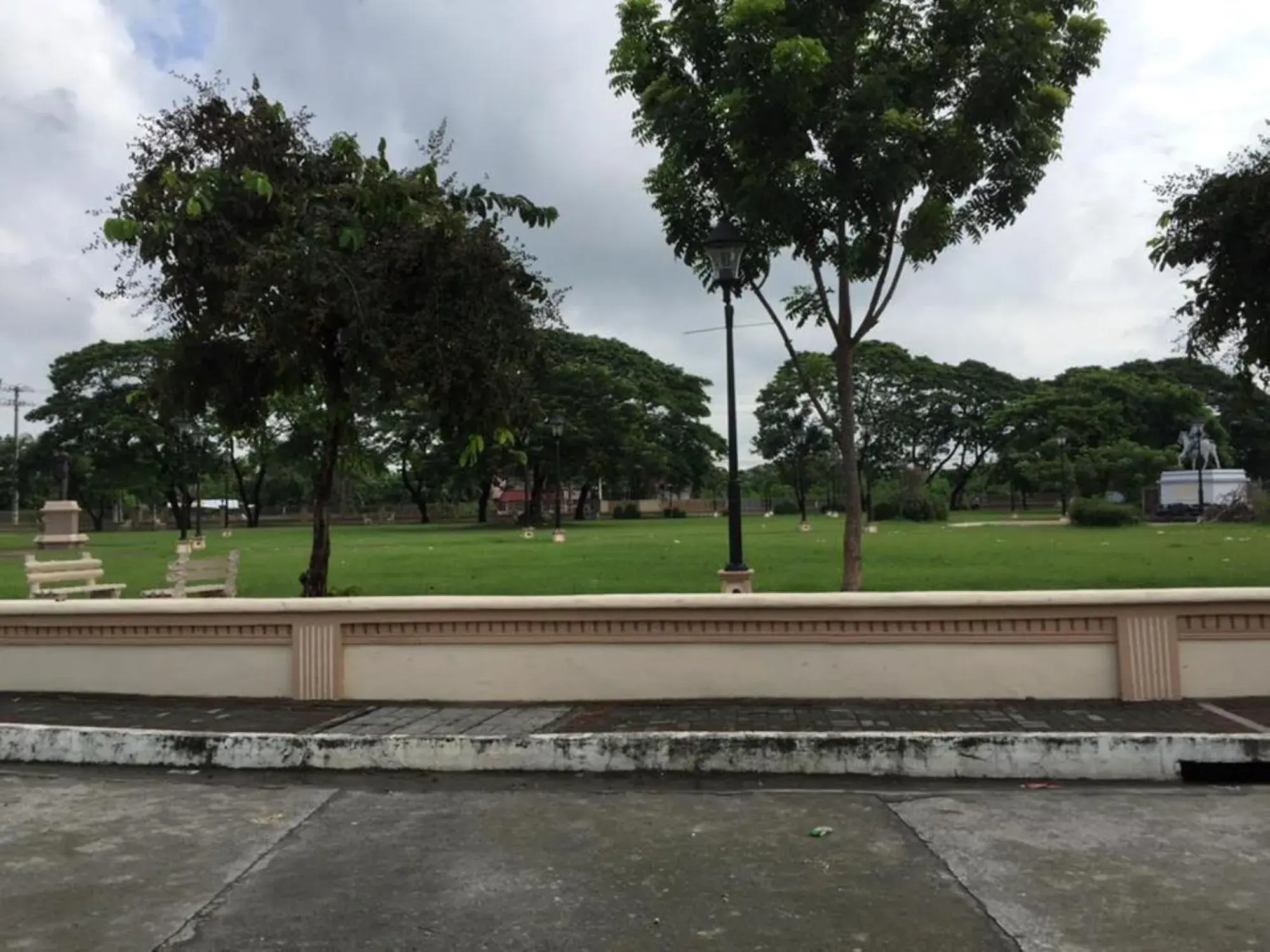 Garden view in RedDoorz @ KBL Transient Inn San Fernando Garden view in RedDoorz @ KBL Transient Inn San Fernando