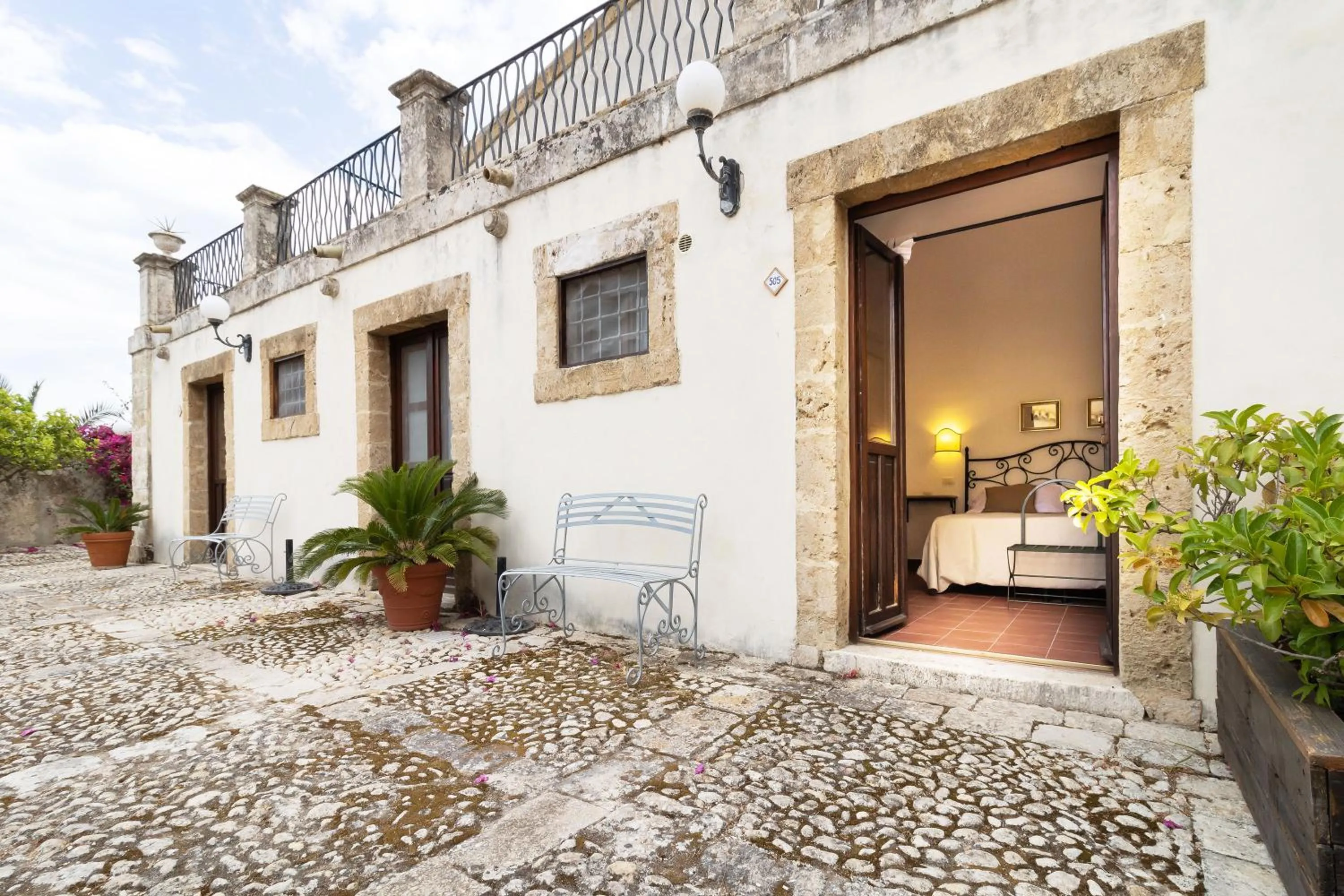 Bedroom in Hotel Villa Favorita