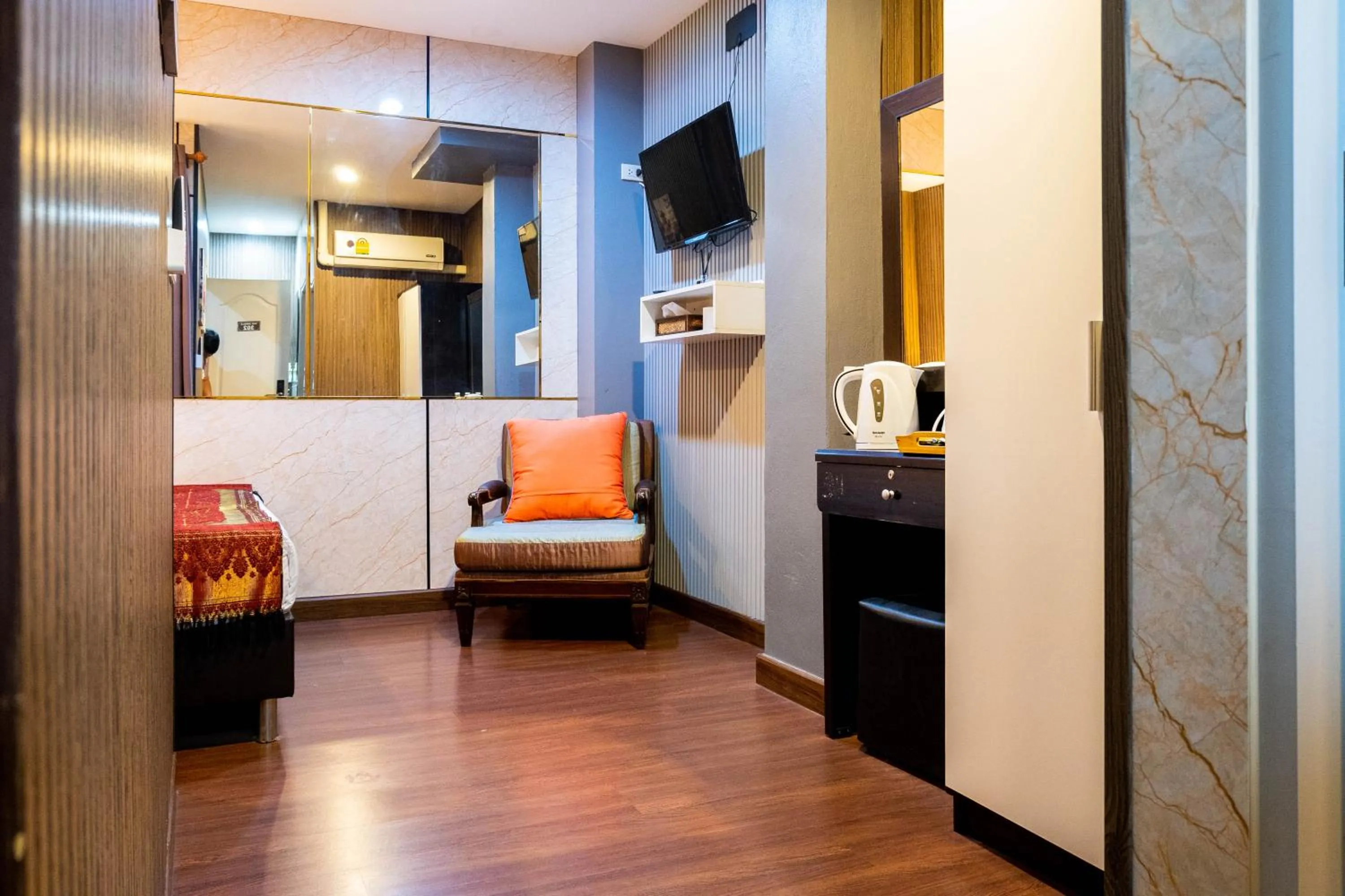 Bed in Usman Halal Home