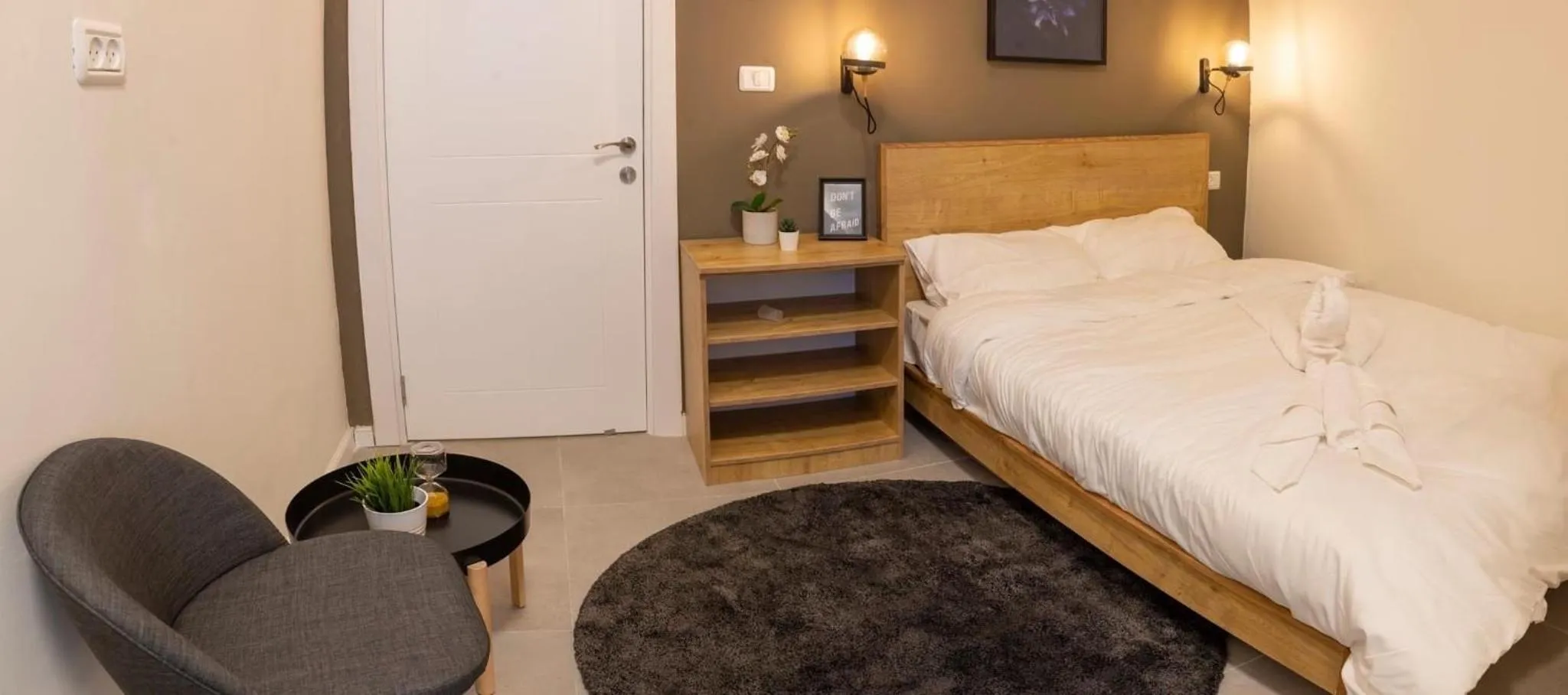 Bed in Aju Ben Yehuda 23