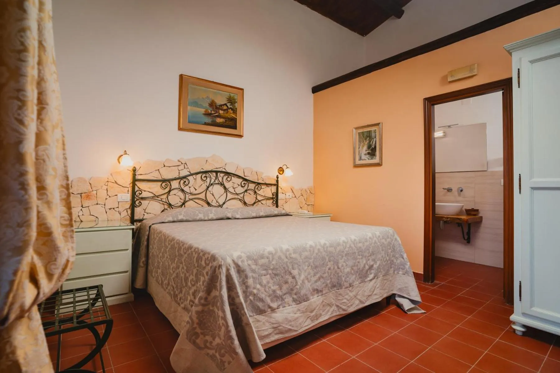 Bedroom, Bed in Hotel Villa Giulia