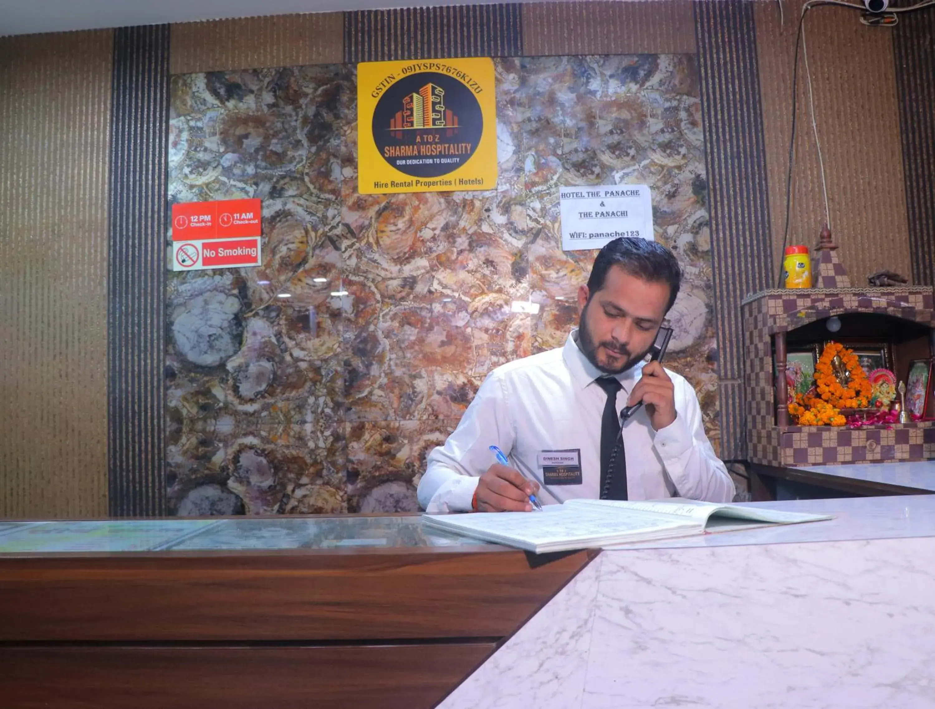 Lobby or reception in Hotel Panache 500 Mtrs From Shri Krishna Janma bhumi Teample Lobby or reception in Hotel Panache 500 Mtrs From Shri Krishna Janma bhumi Teample