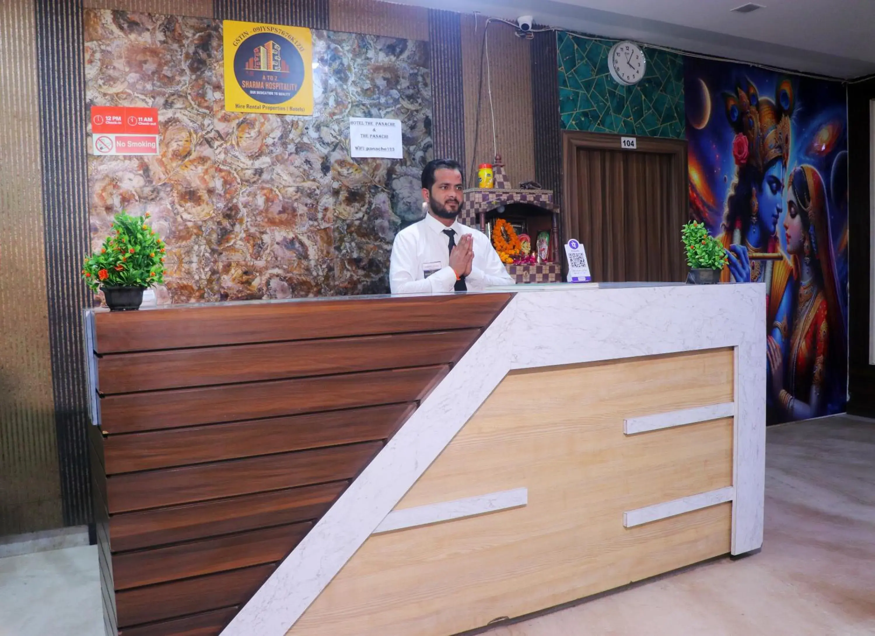 Lobby or reception in Hotel Panache 500 Mtrs From Shri Krishna Janma bhumi Teample Lobby or reception in Hotel Panache 500 Mtrs From Shri Krishna Janma bhumi Teample