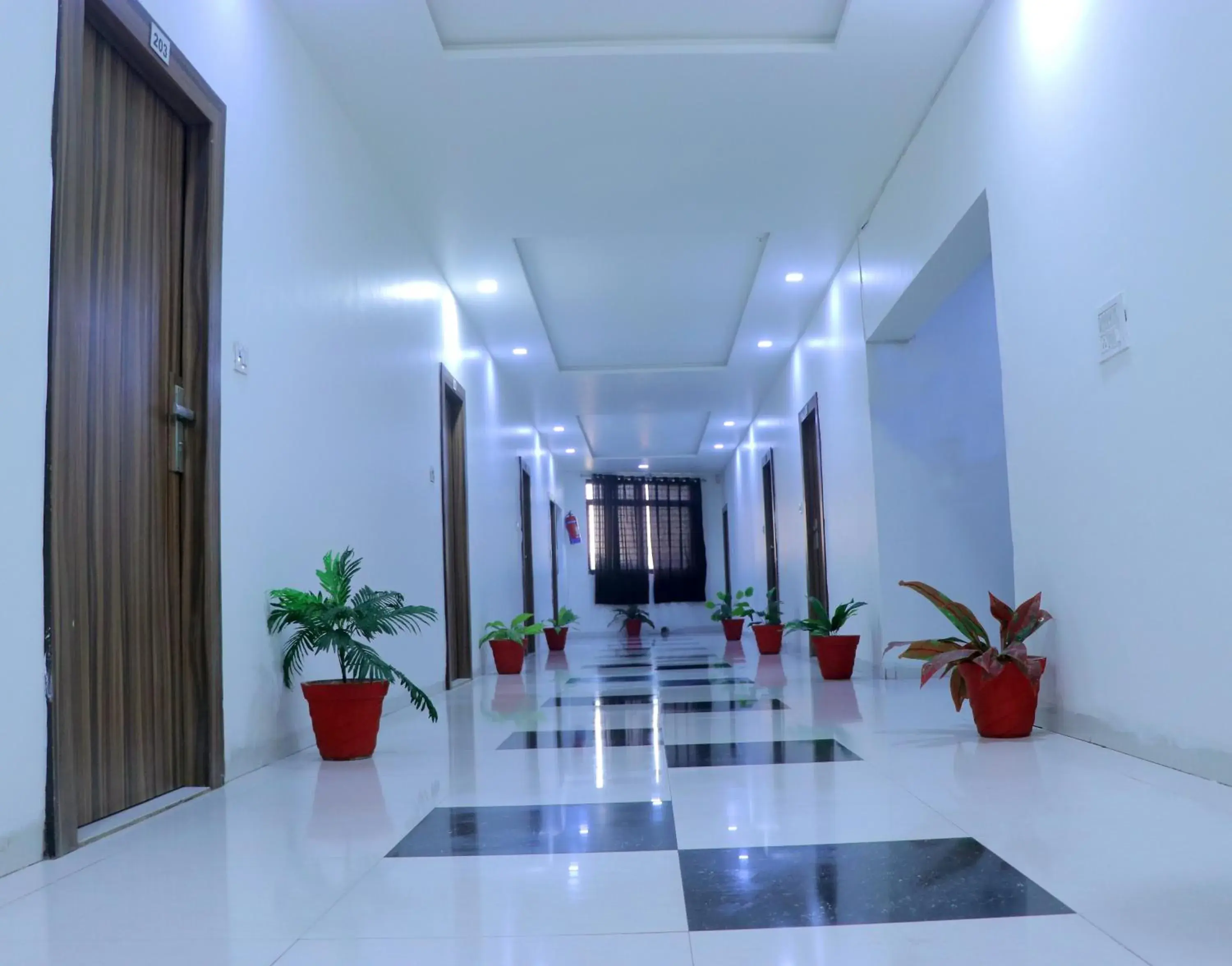 Street view in Hotel Panache 500 Mtrs From Shri Krishna Janma bhumi Teample Street view in Hotel Panache 500 Mtrs From Shri Krishna Janma bhumi Teample