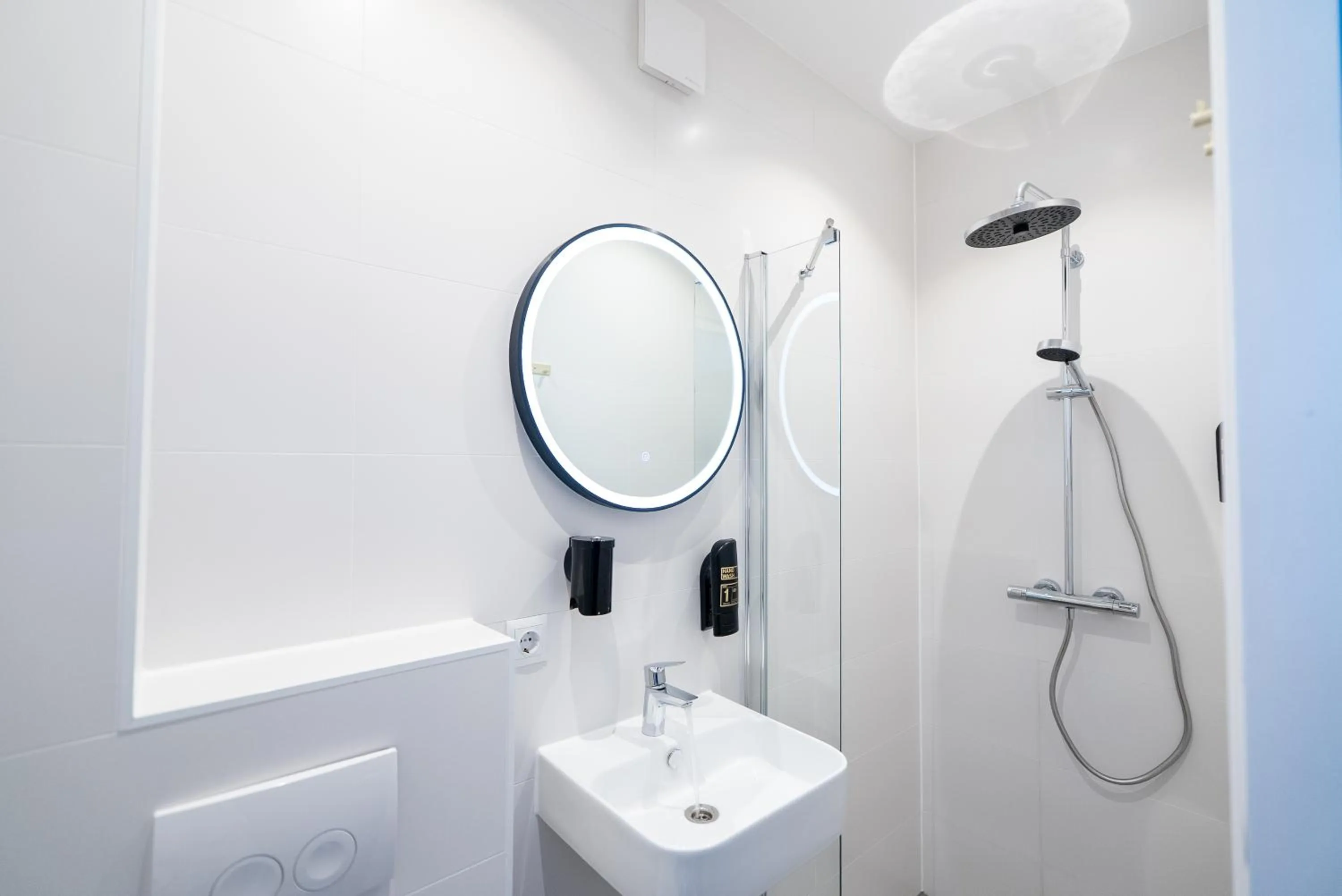 Bathroom in The Crown Hotel