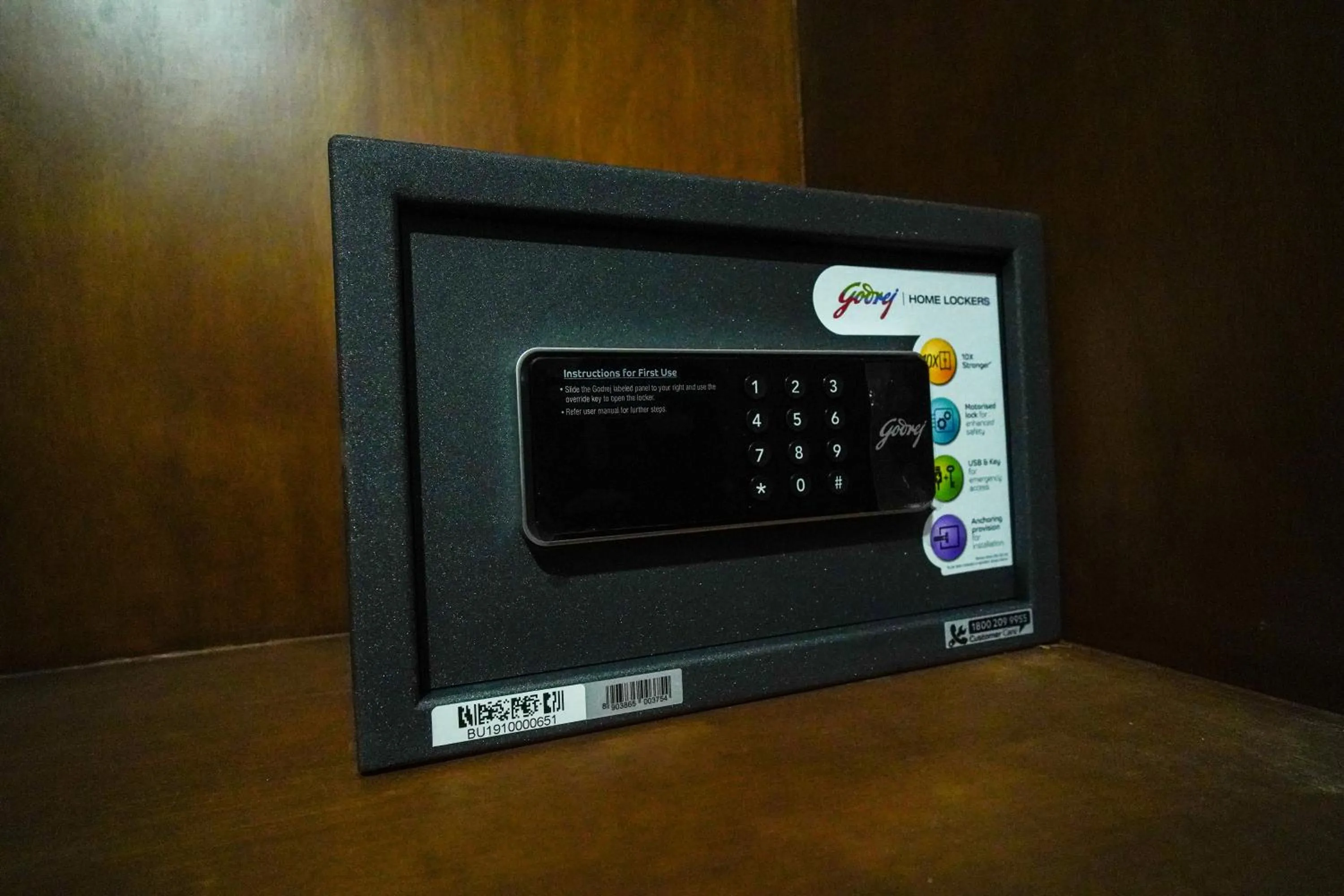 microwave in Welkin Hotel