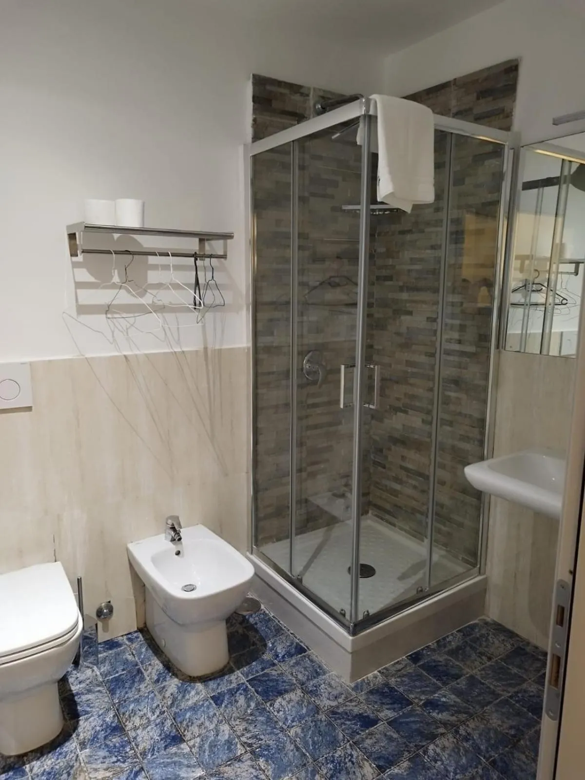 Shower in Residenza Belli Inn