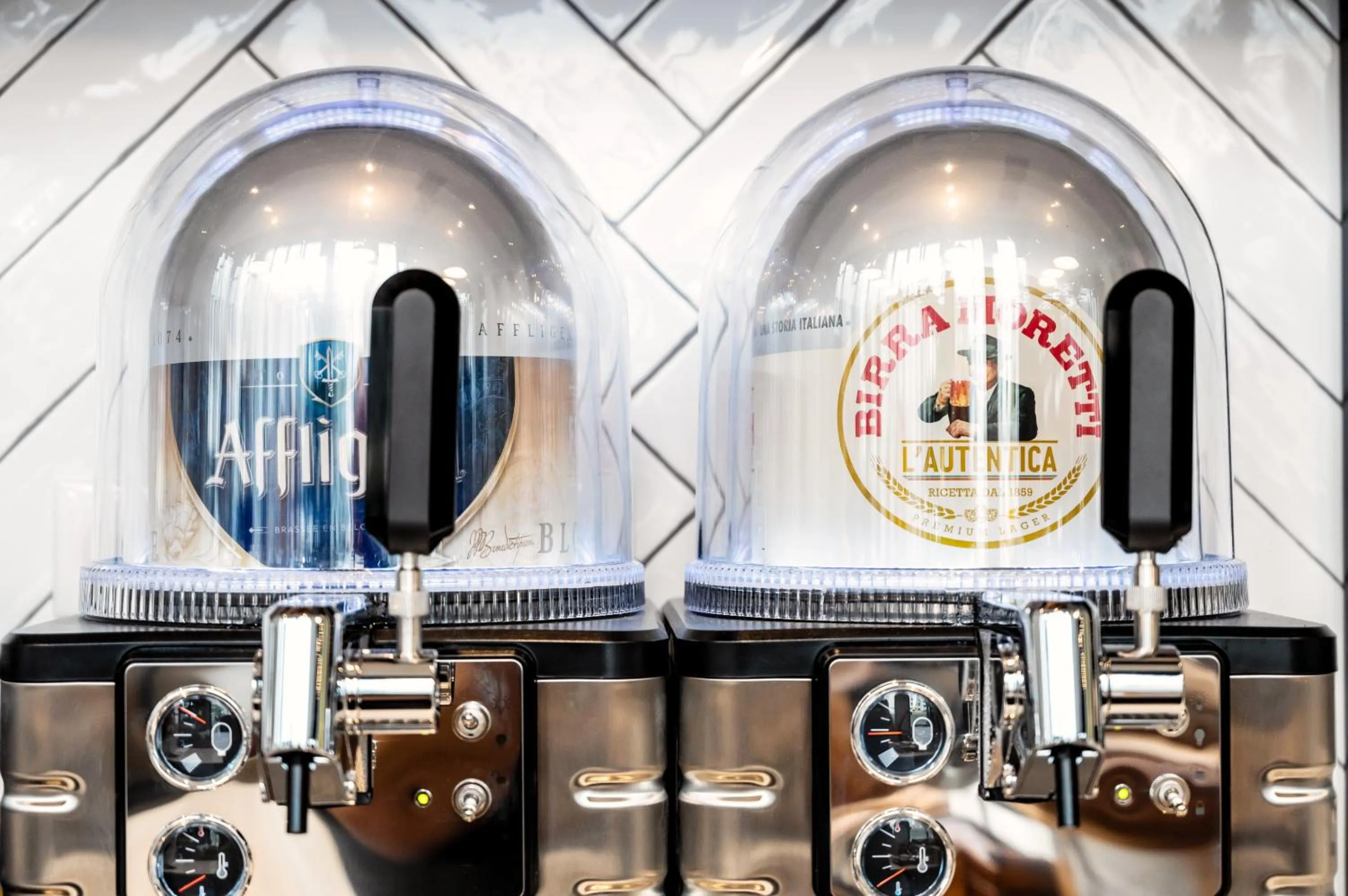 Lounge or bar in Staycity Aparthotels Paris La Defense