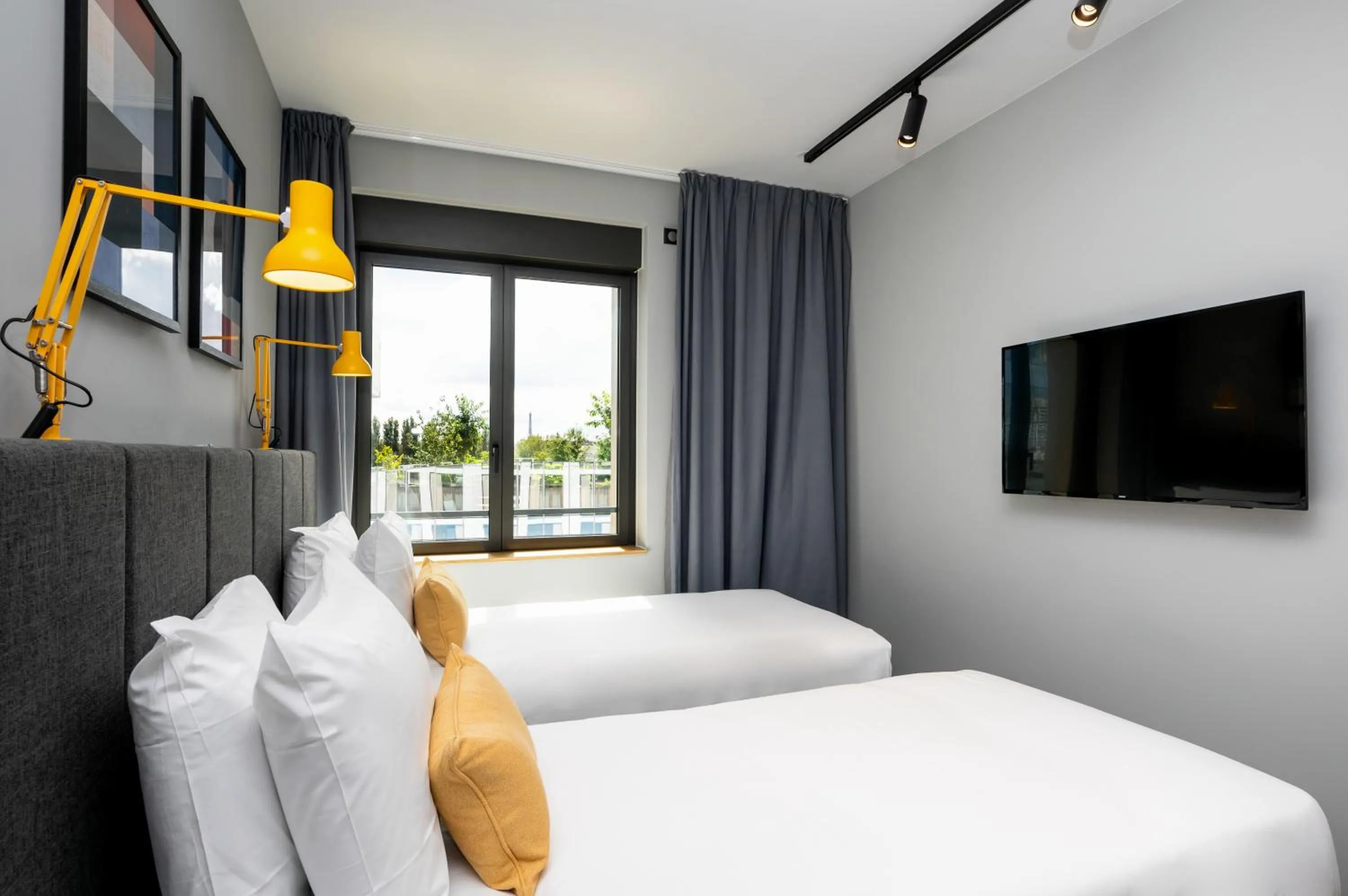 Bedroom, Bed in Staycity Aparthotels Paris La Defense