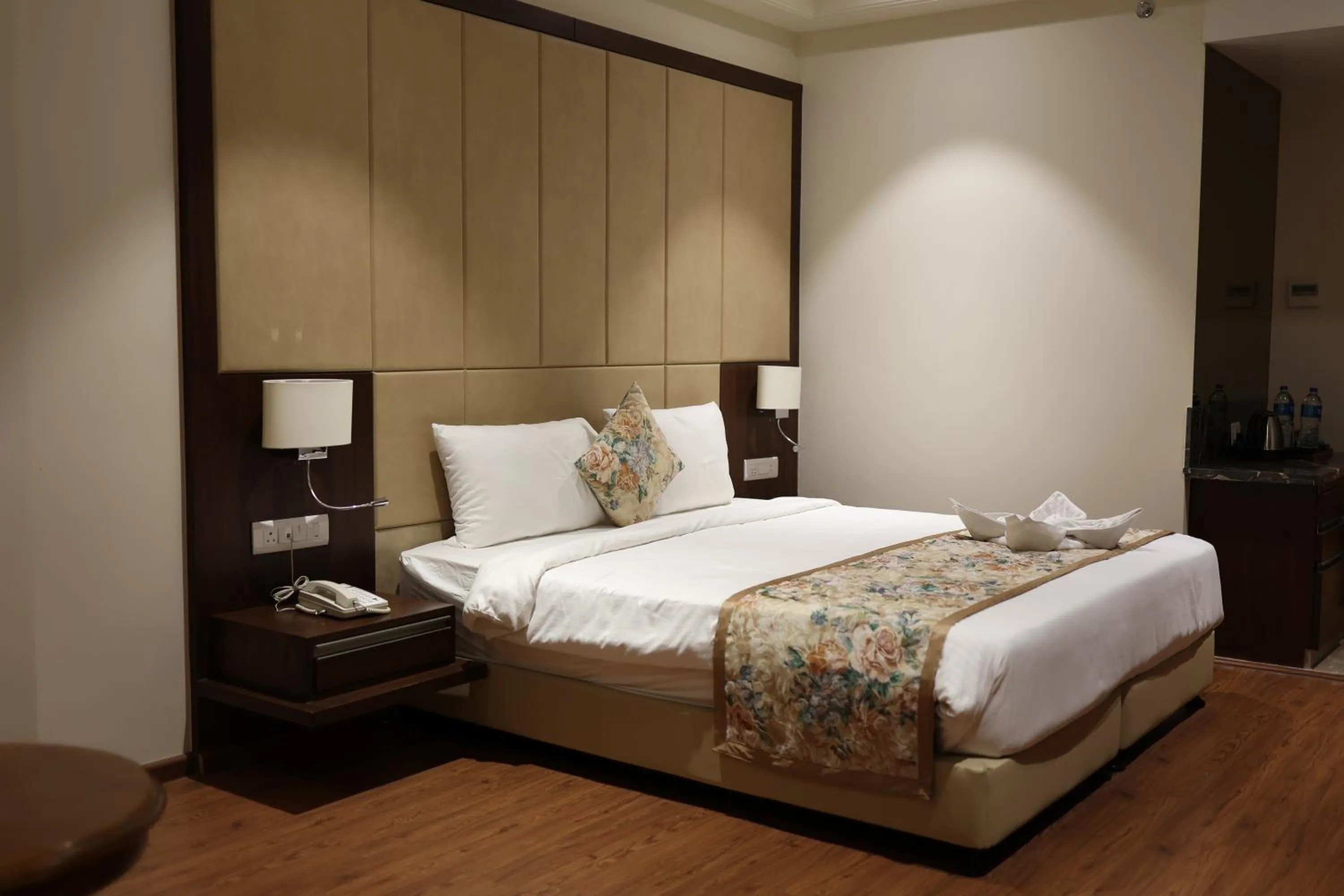 Bedroom in Pride Hotel Bhopal