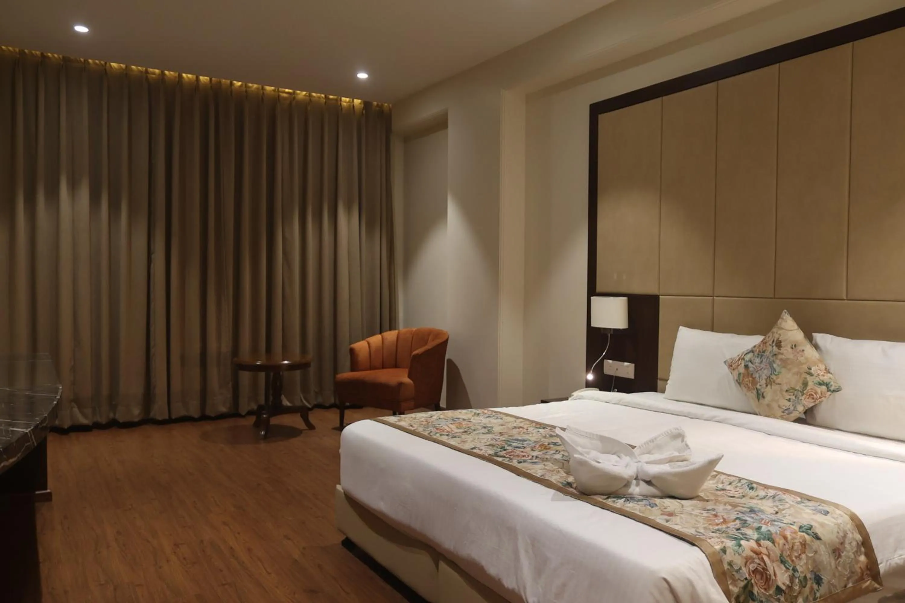 Bedroom in Pride Hotel Bhopal