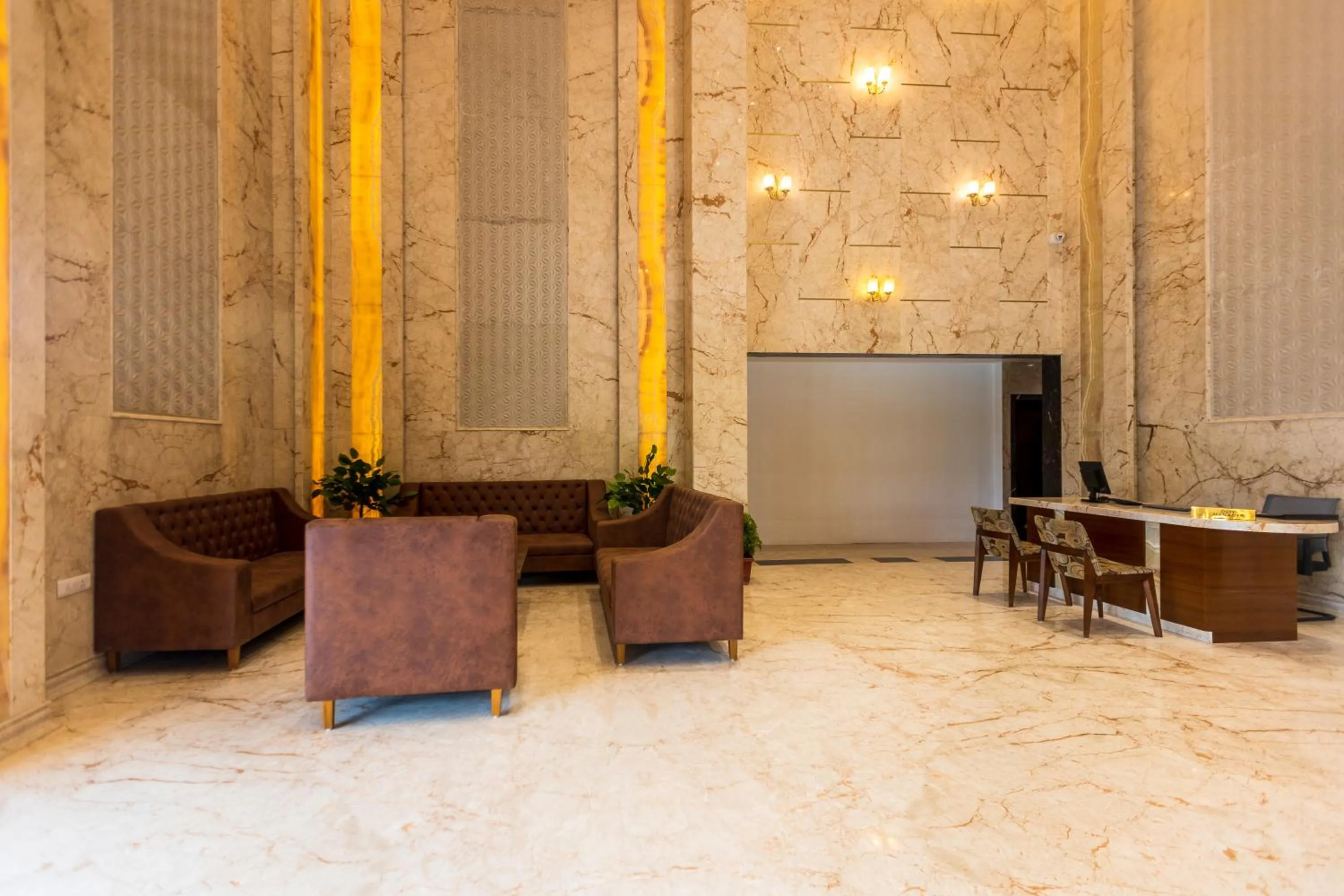 Lobby or reception in Pride Hotel Bhopal