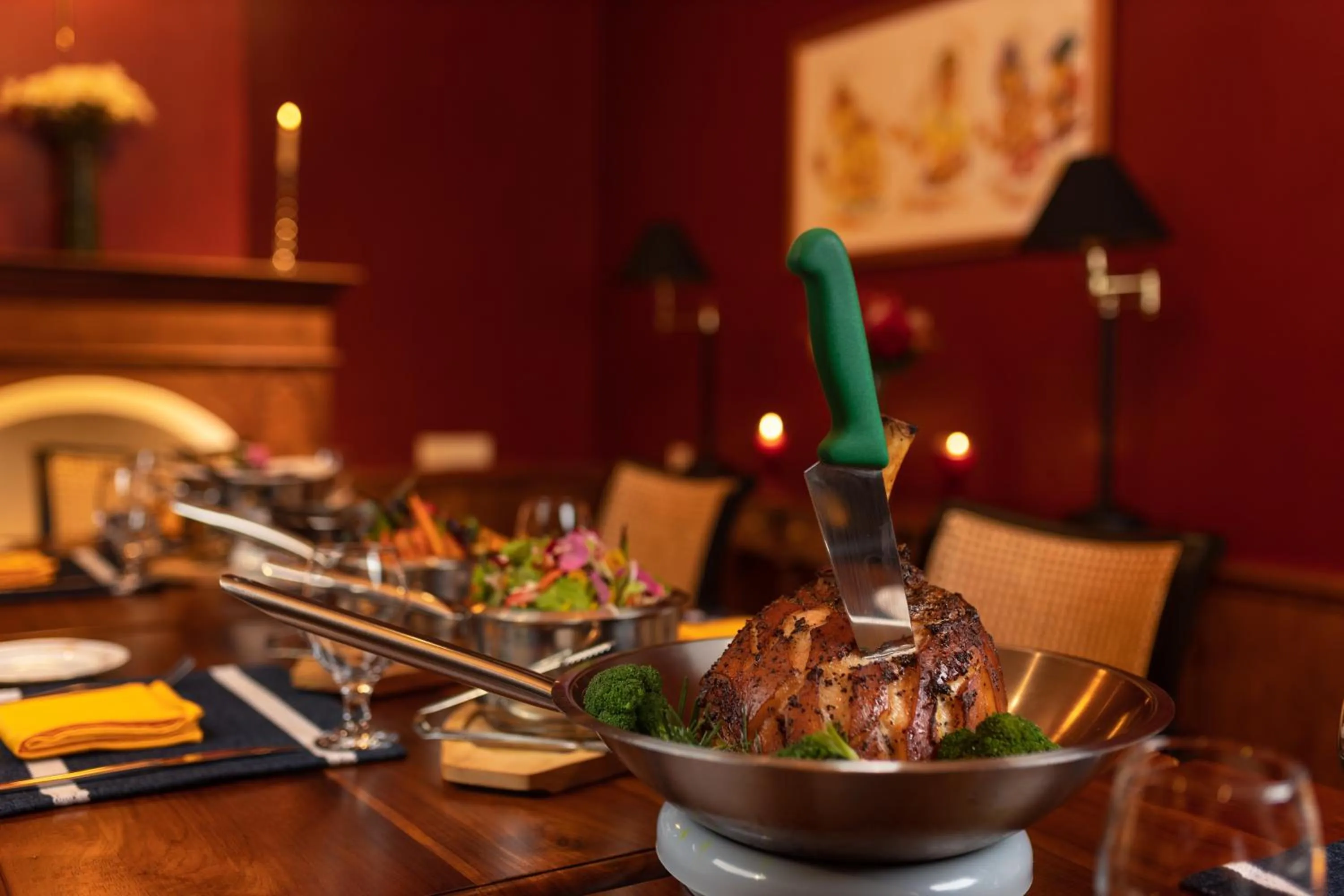 Food and drinks in Jetwing Broomfield Bungalow