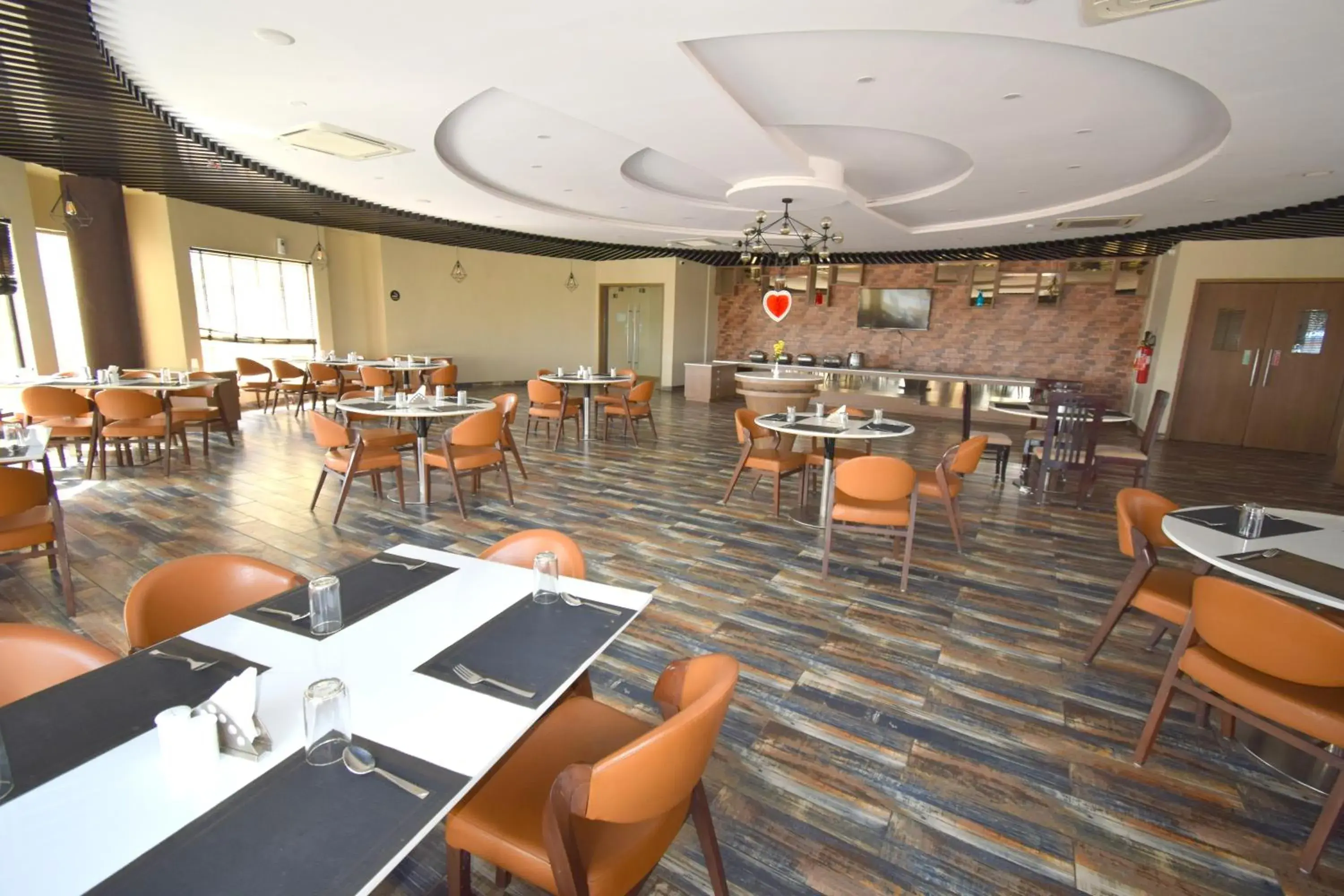 Restaurant/places to eat in Bapu's Resort, Dwarka Restaurant/places to eat in Bapu's Resort, Dwarka