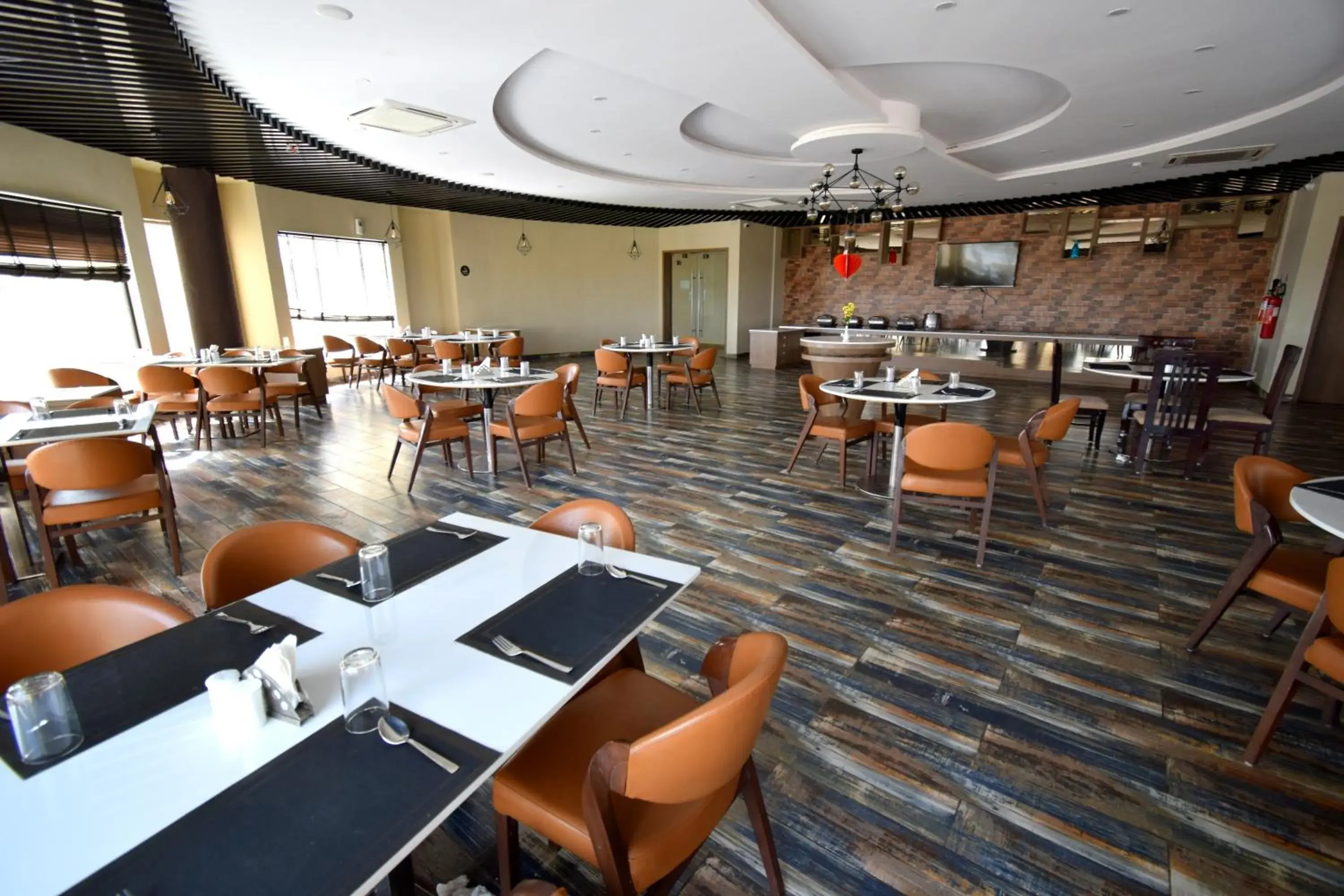 Restaurant/places to eat in Bapu's Resort, Dwarka Restaurant/places to eat in Bapu's Resort, Dwarka