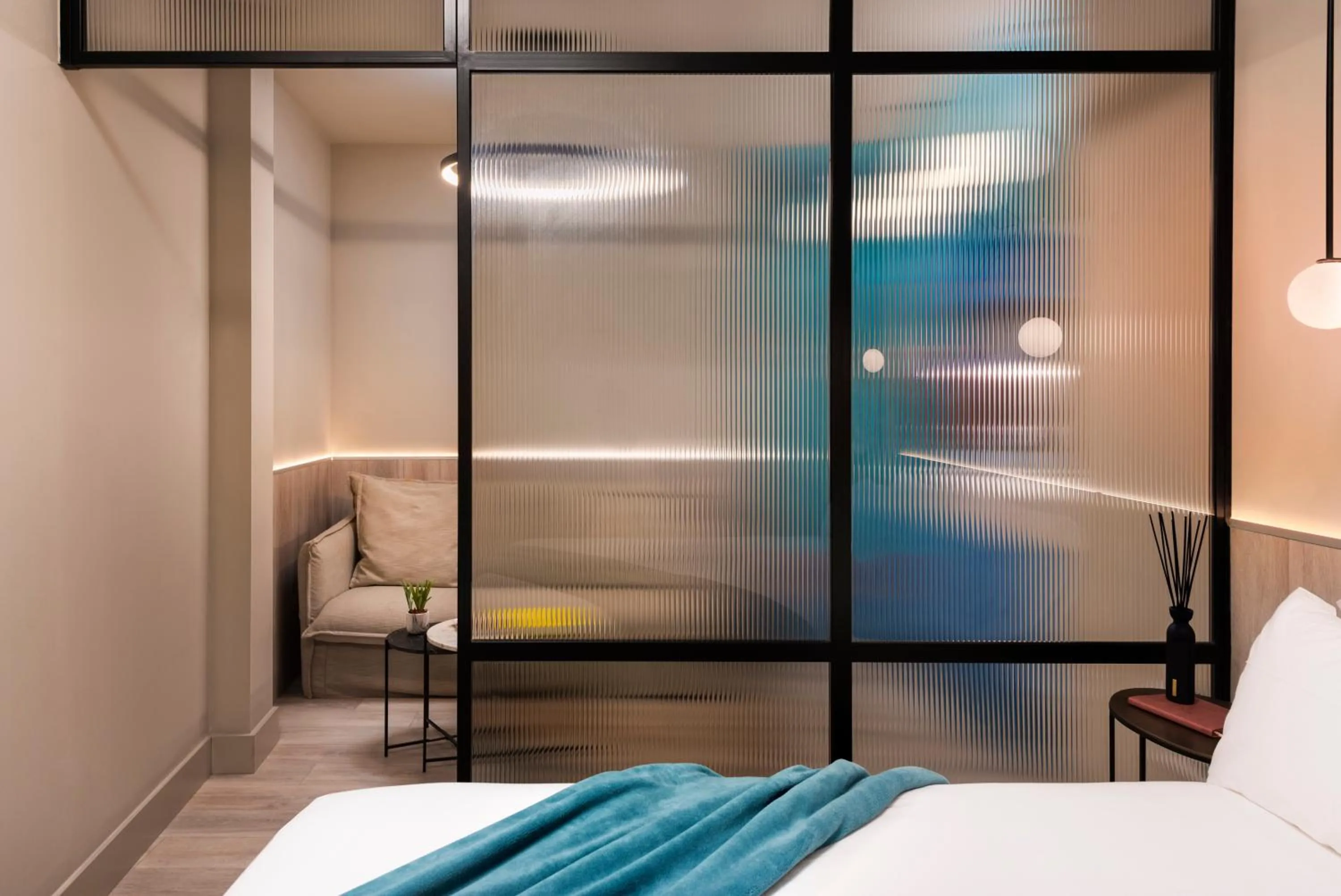 Photo of the whole room, Bed in Coeo Peña Design Apartments