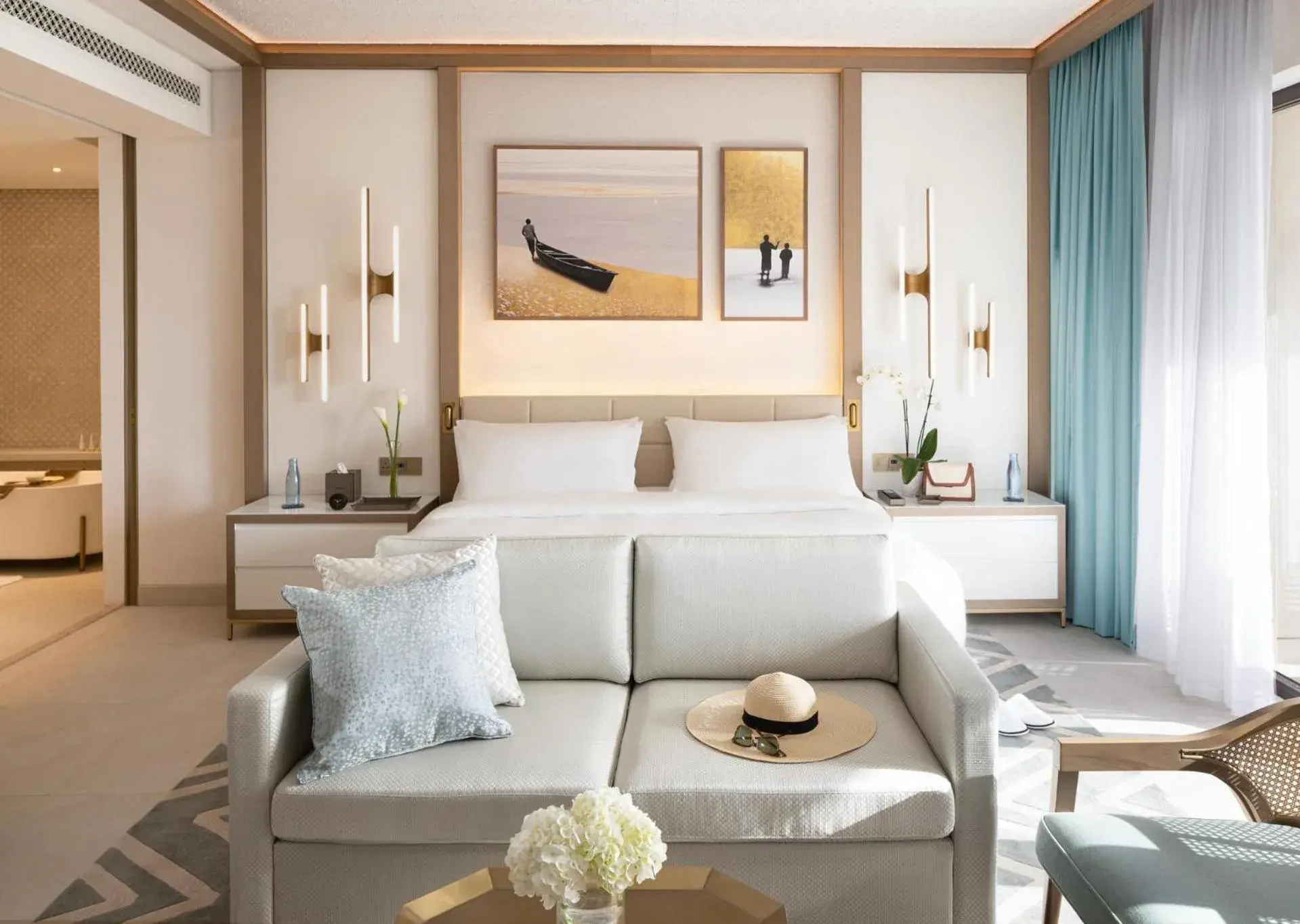 Bed in Jumeirah Gulf of Bahrain Bed in Jumeirah Gulf of Bahrain