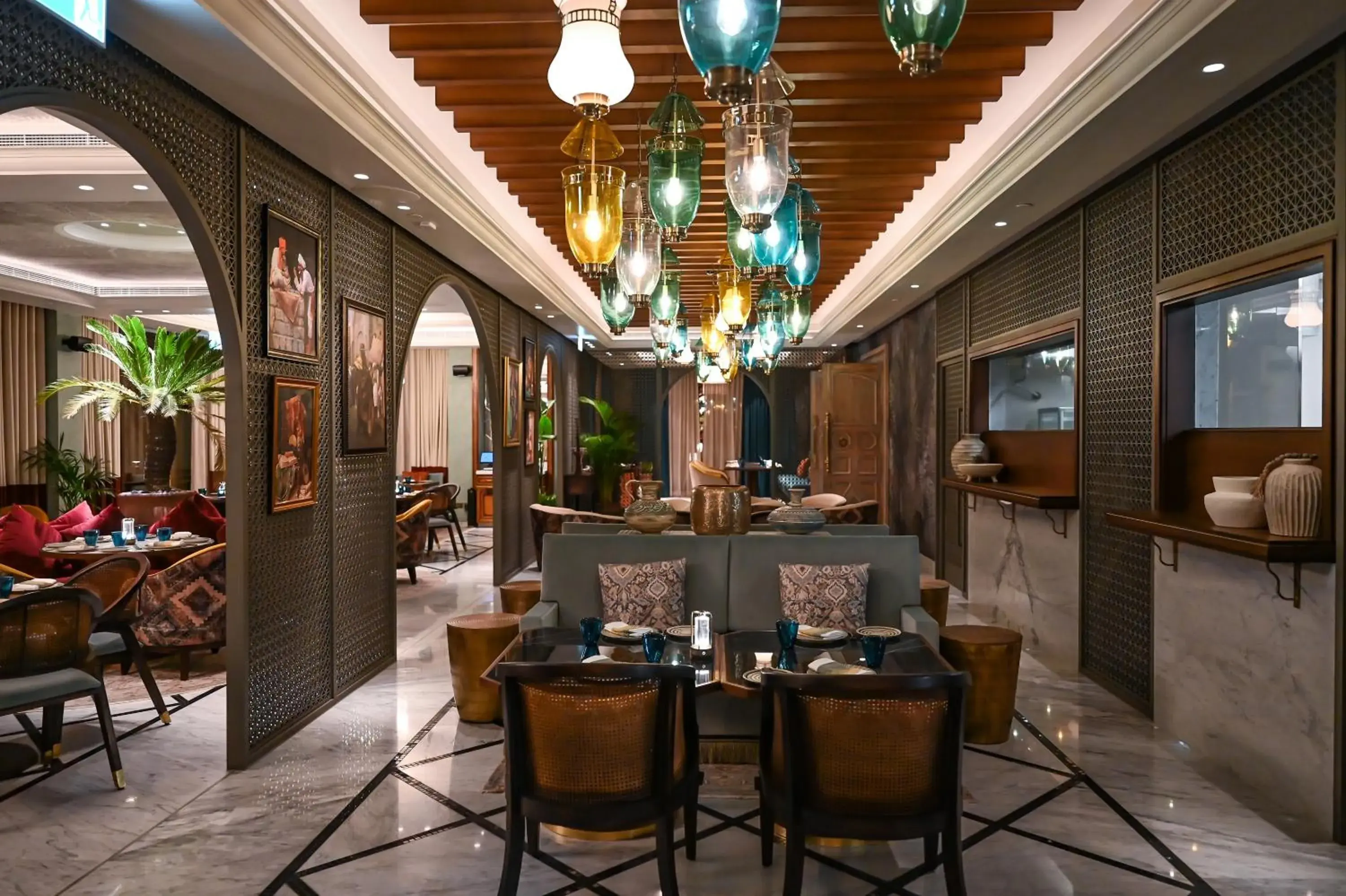 Restaurant/places to eat in Jumeirah Gulf of Bahrain Restaurant/places to eat in Jumeirah Gulf of Bahrain