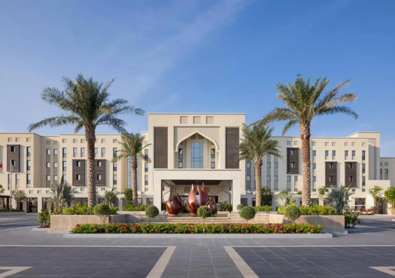 Property building in Jumeirah Gulf of Bahrain Property building in Jumeirah Gulf of Bahrain