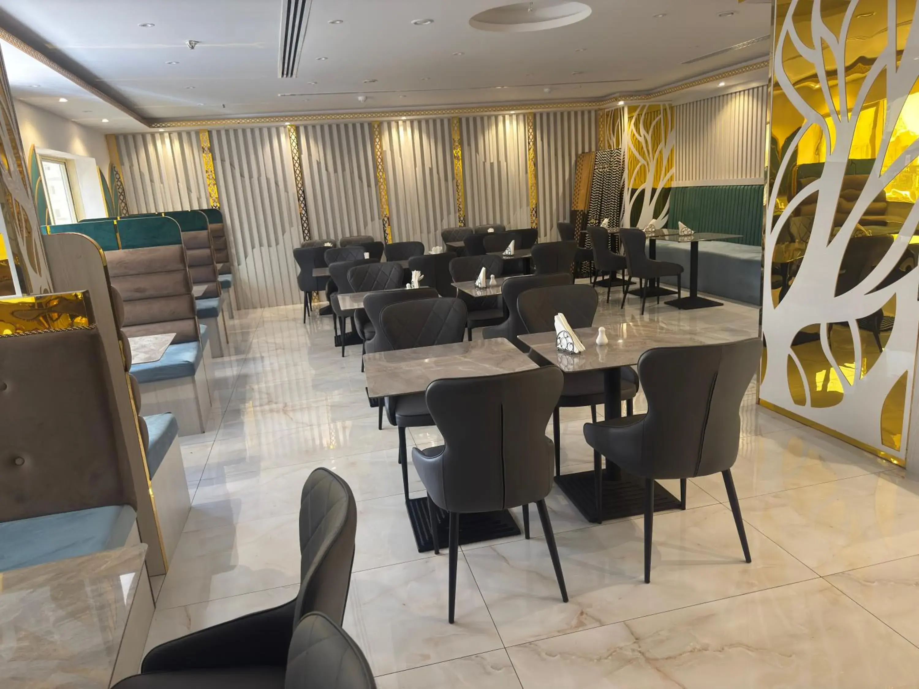 Restaurant/places to eat in Orchid Hotel Deira Restaurant/places to eat in Orchid Hotel Deira