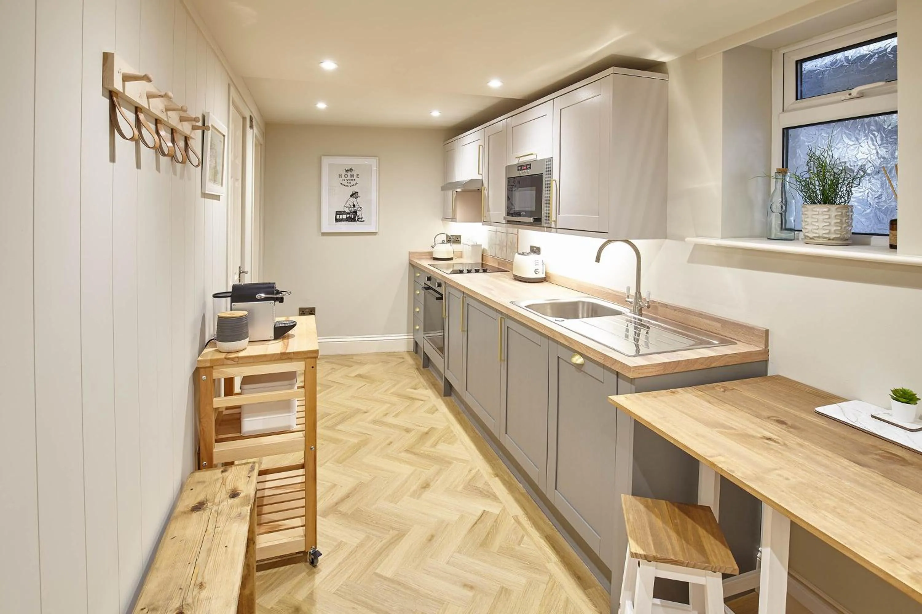 kitchen in Host & Stay - The Salt Nook