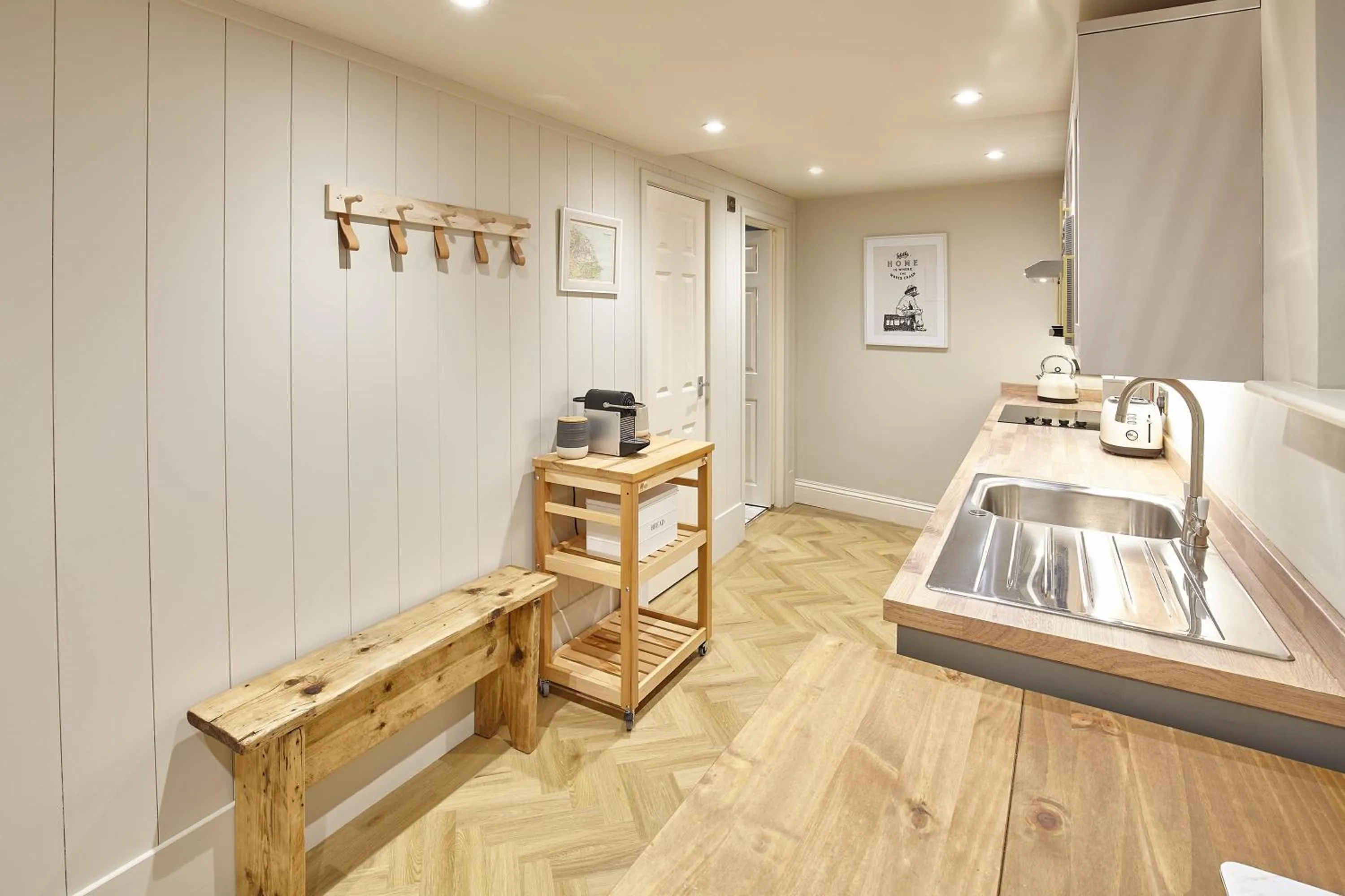 kitchen in Host & Stay - The Salt Nook