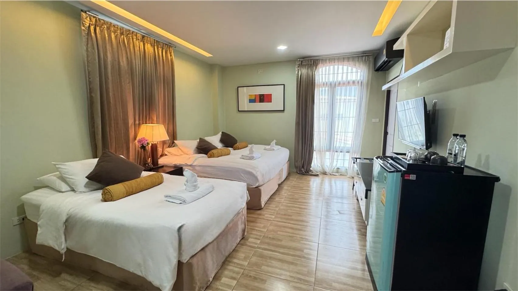 Bedroom, Bed in Daddy Dream Hotel and Residence