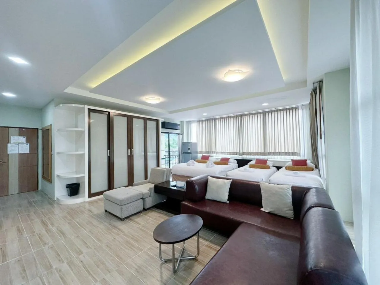 Photo of the whole room, Bed in Daddy Dream Hotel and Residence