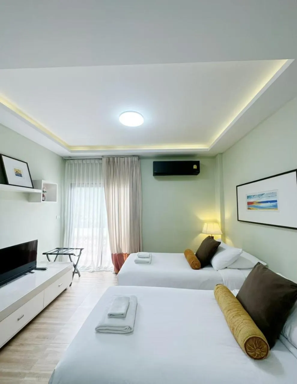 Photo of the whole room, Bed in Daddy Dream Hotel and Residence