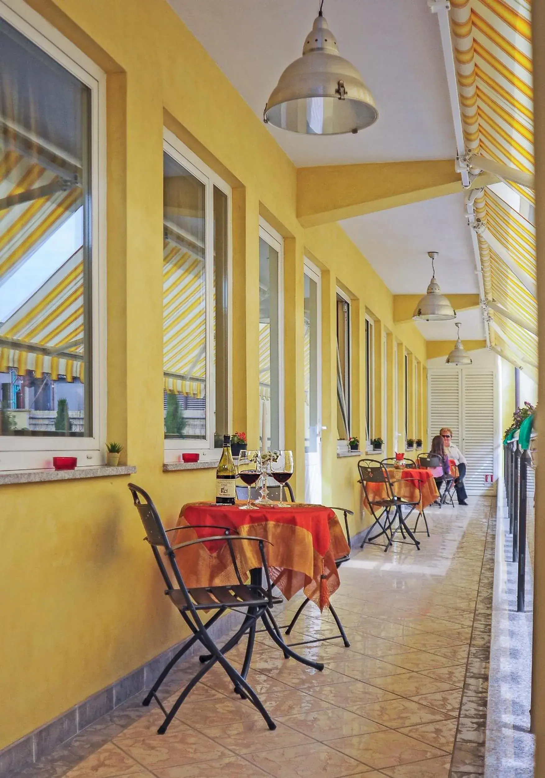 Triple Room in B&B Ai Cipressi Triple Room in B&B Ai Cipressi