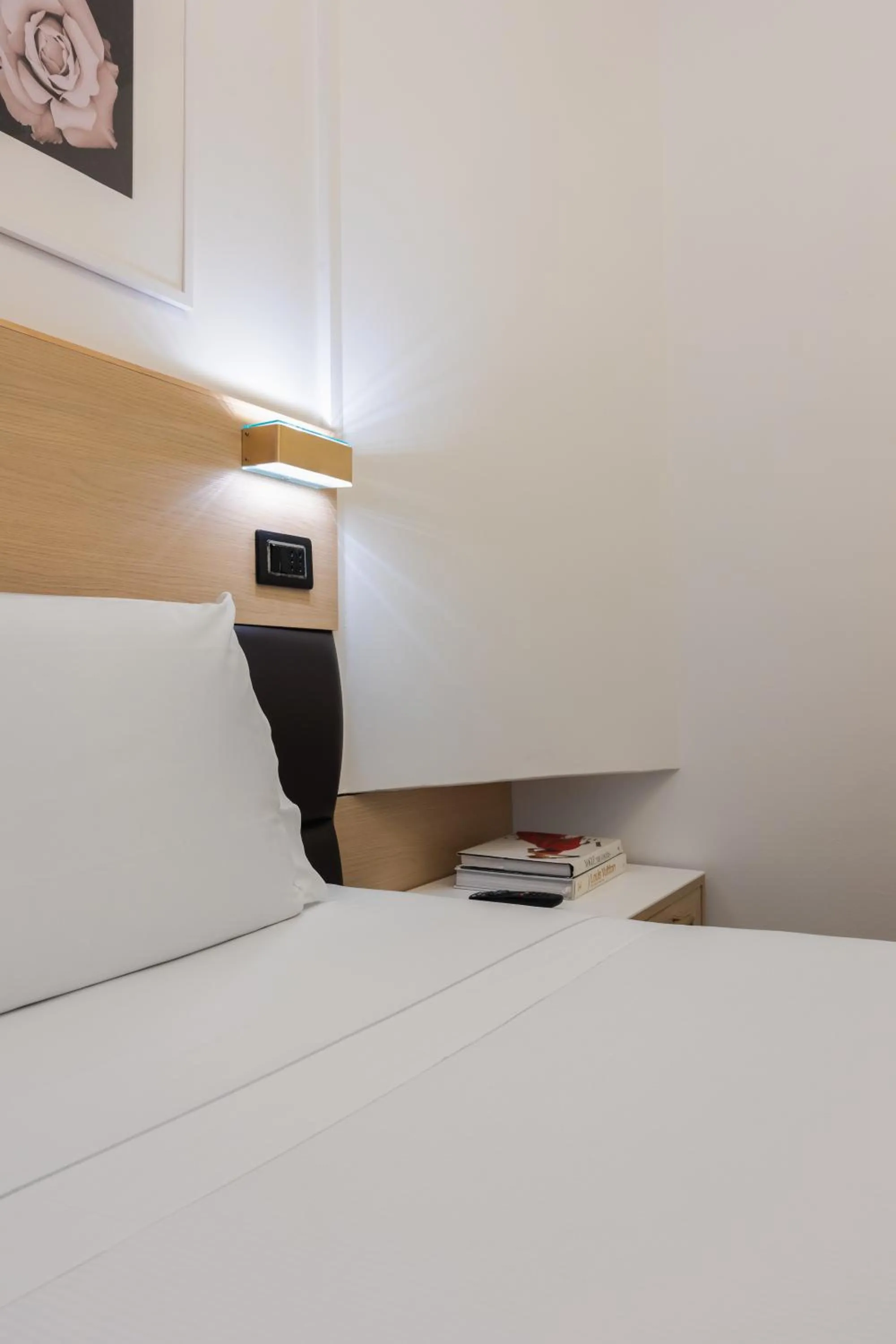 Bed in Globus Urban Hotel