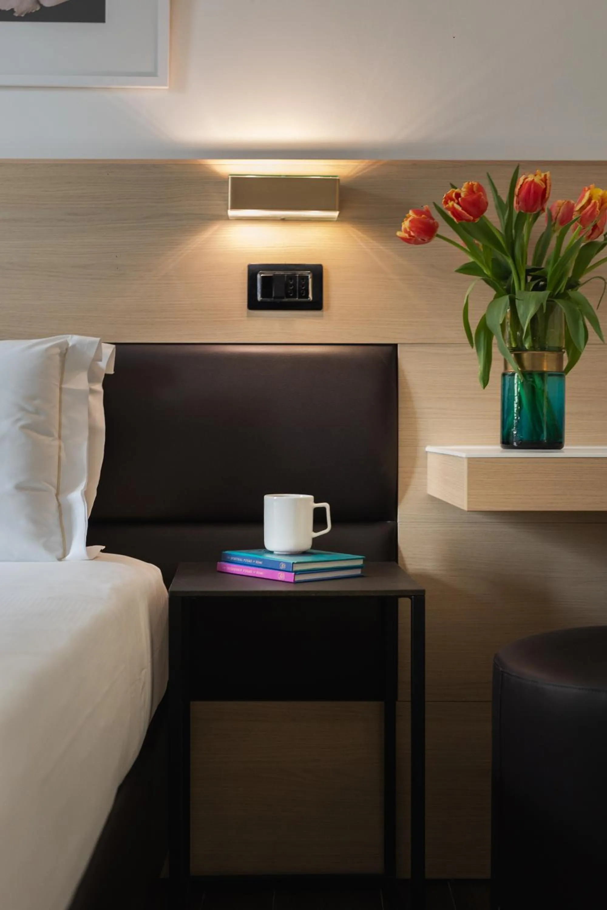 Bed in Globus Urban Hotel