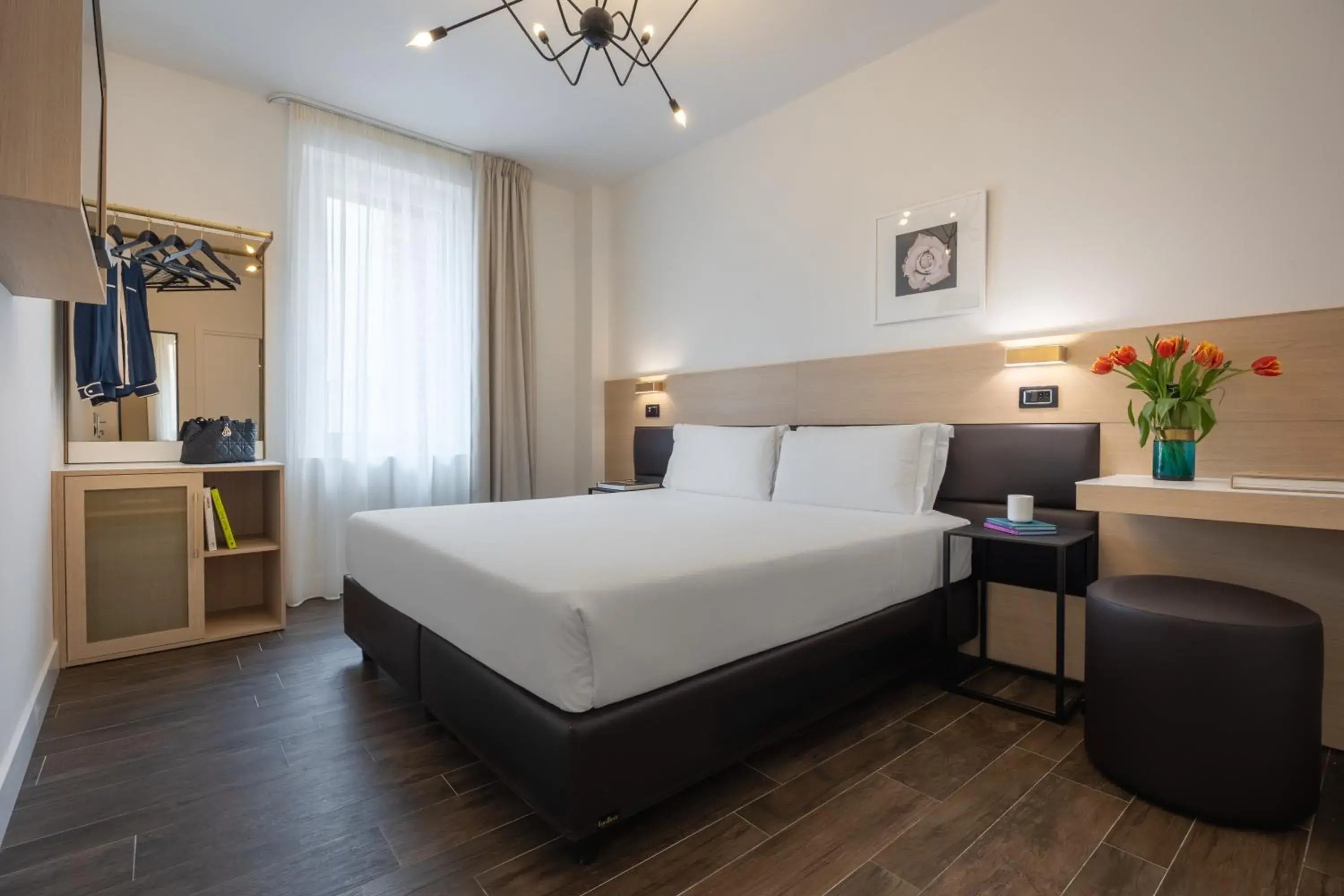 Superior Double or Twin Room in Globus Urban Hotel Superior Double or Twin Room in Globus Urban Hotel