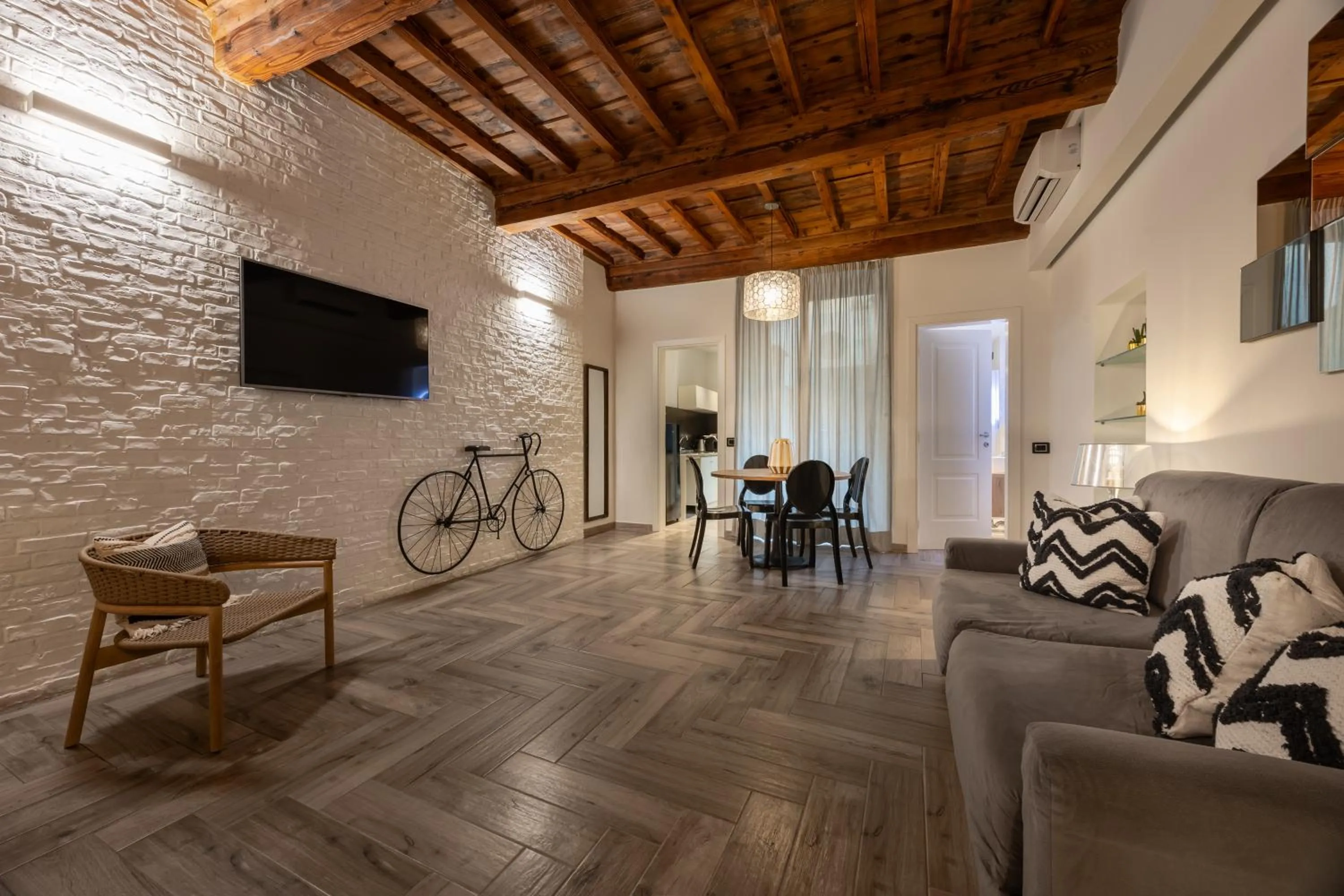 Living room in Globus Urban Hotel