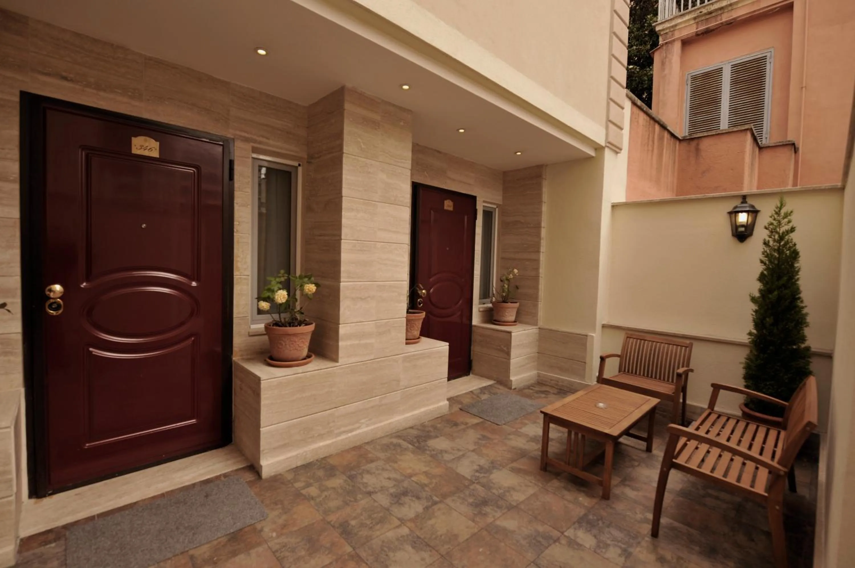 Facade/entrance in Hotel Aurelius