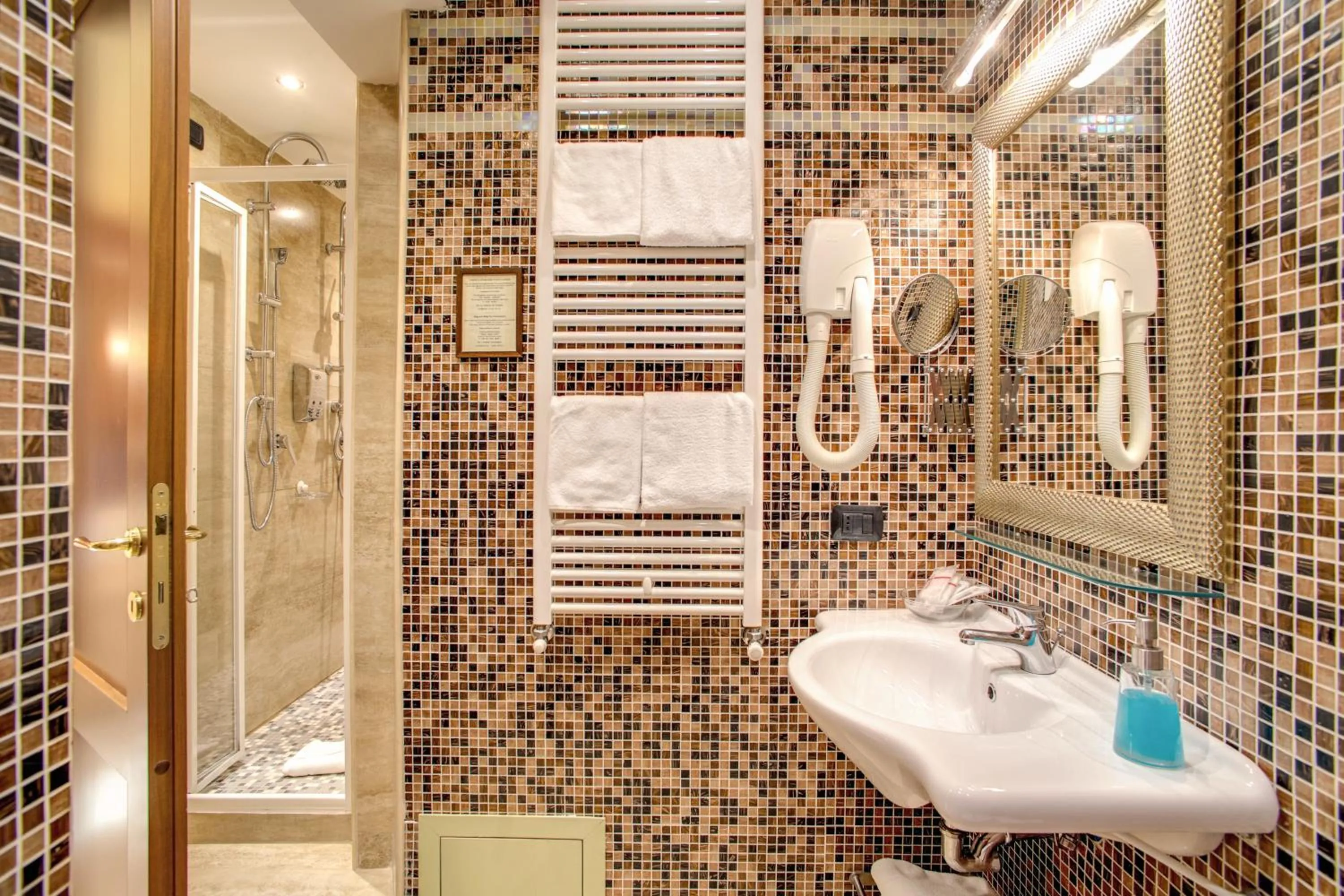 Bathroom in Hotel Aurelius