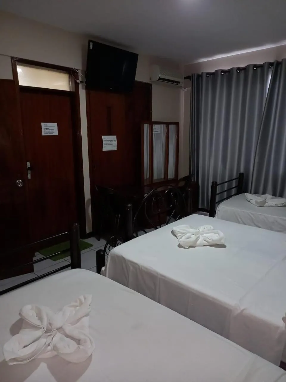 Bedroom, Bed in Hostal Ibiza