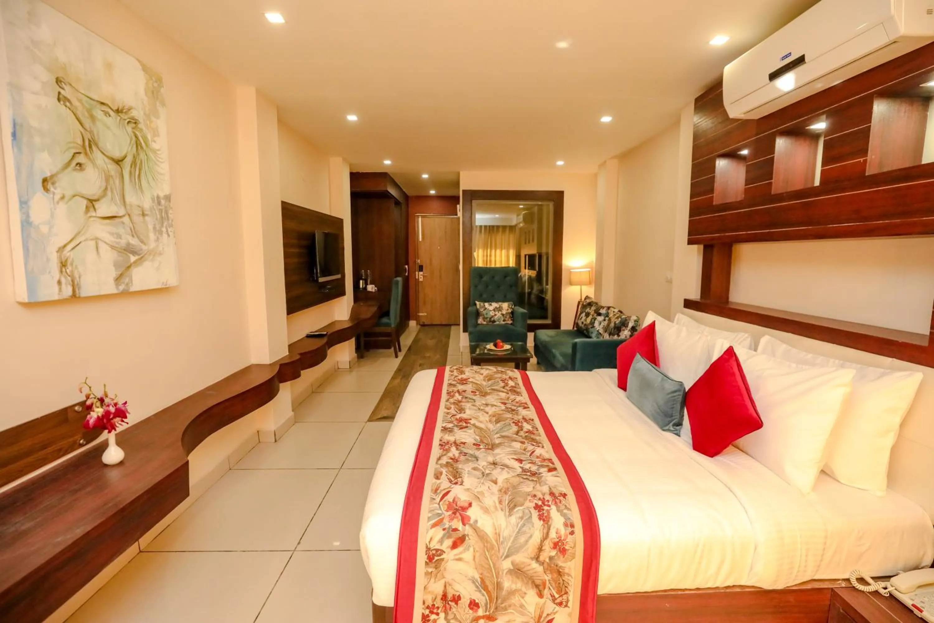 Bedroom, Bed in Regenta Resort Exotica Dharamshala on Hilltop