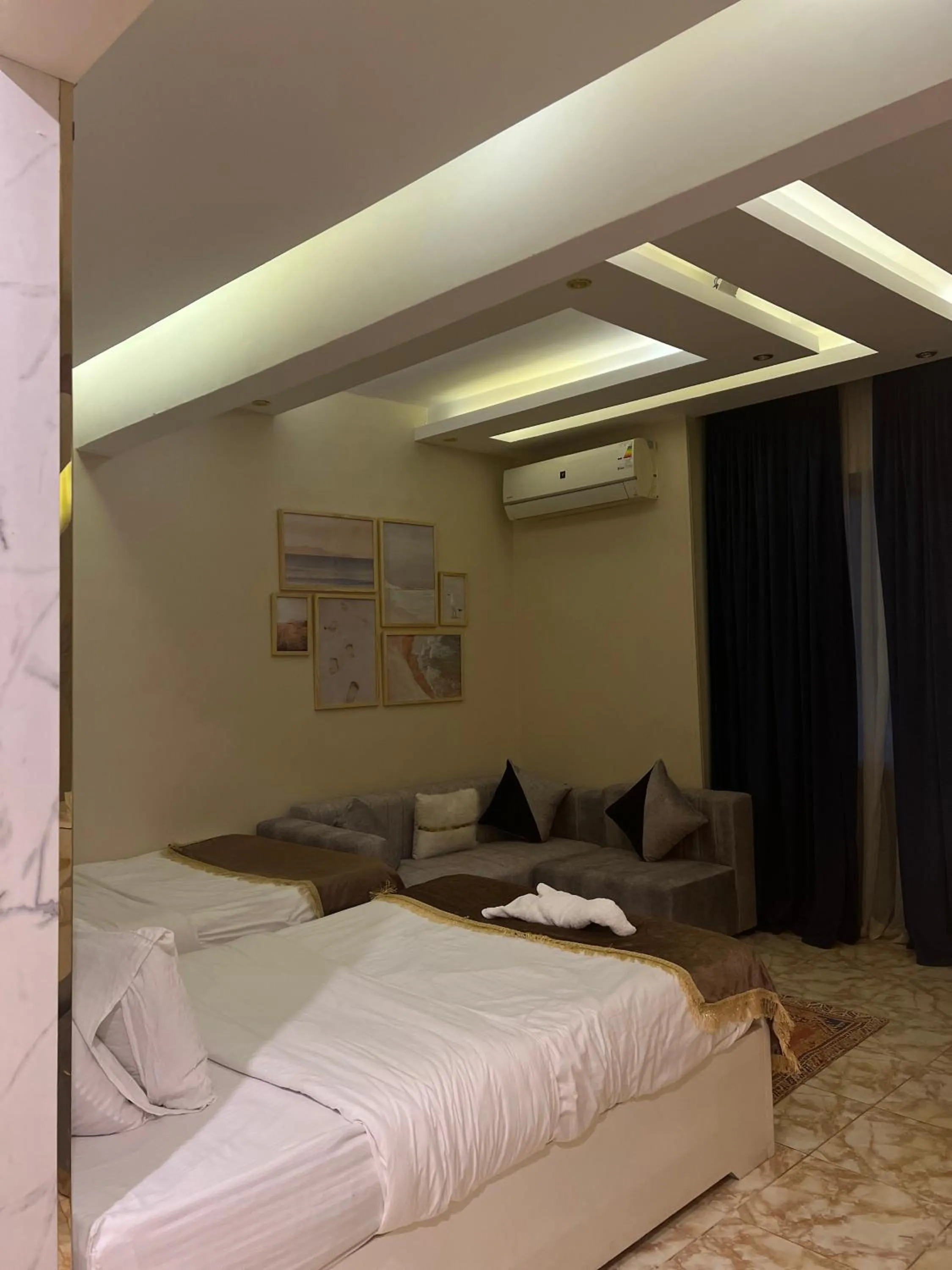 Bed in Pyramids top success result