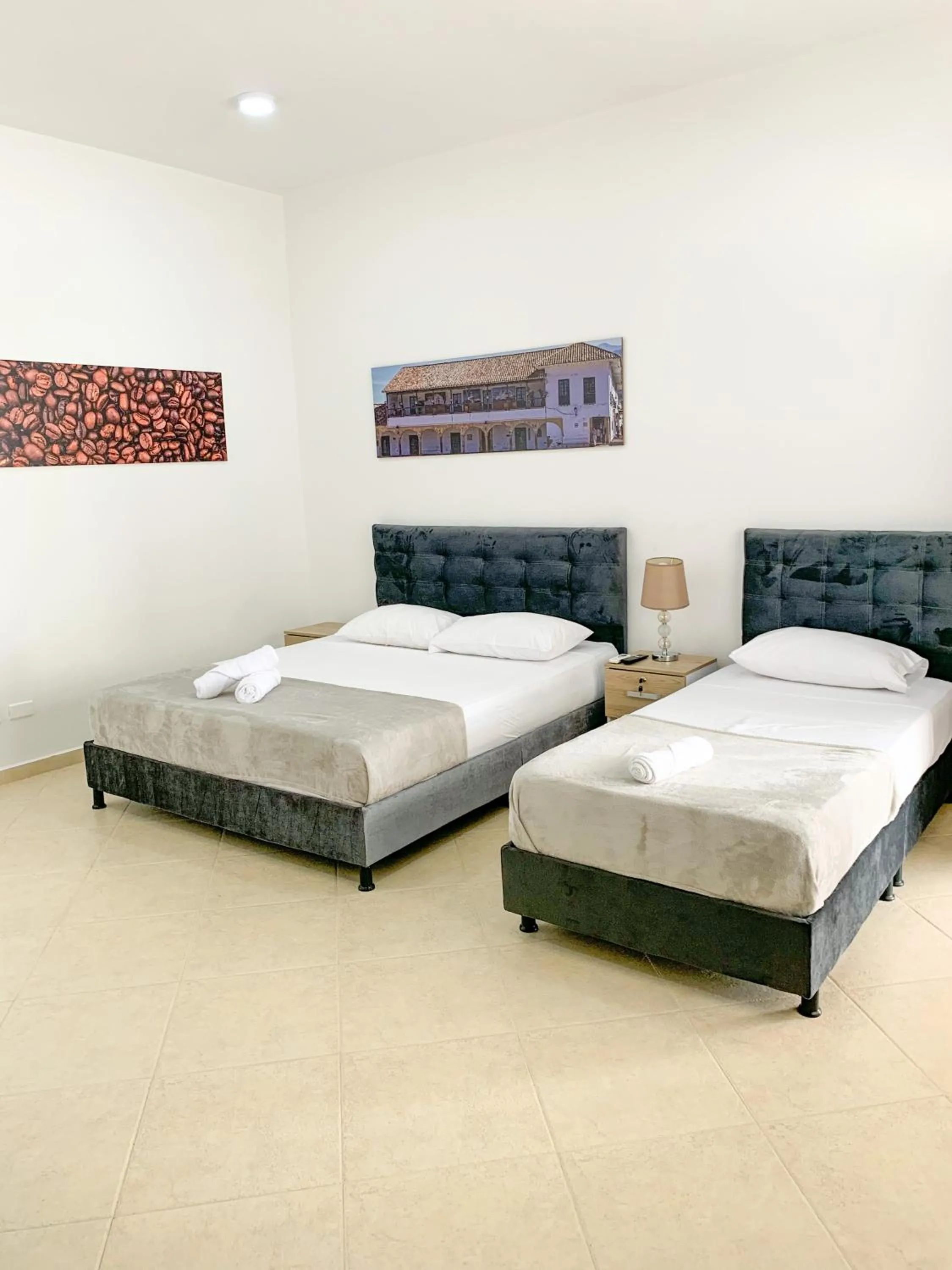 Bed in Hotel Santorini