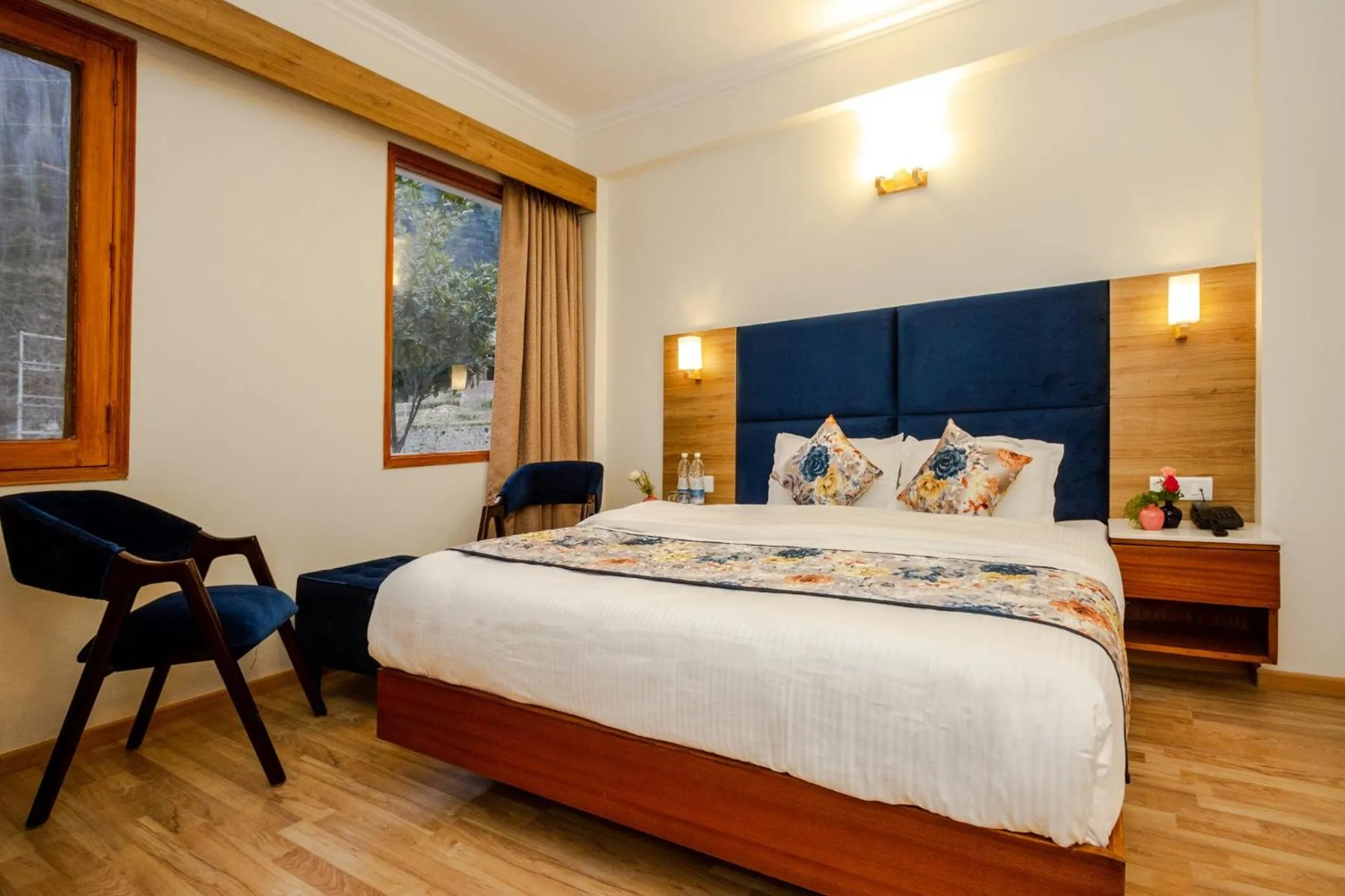 Bed in Anand Vardhan Resorts