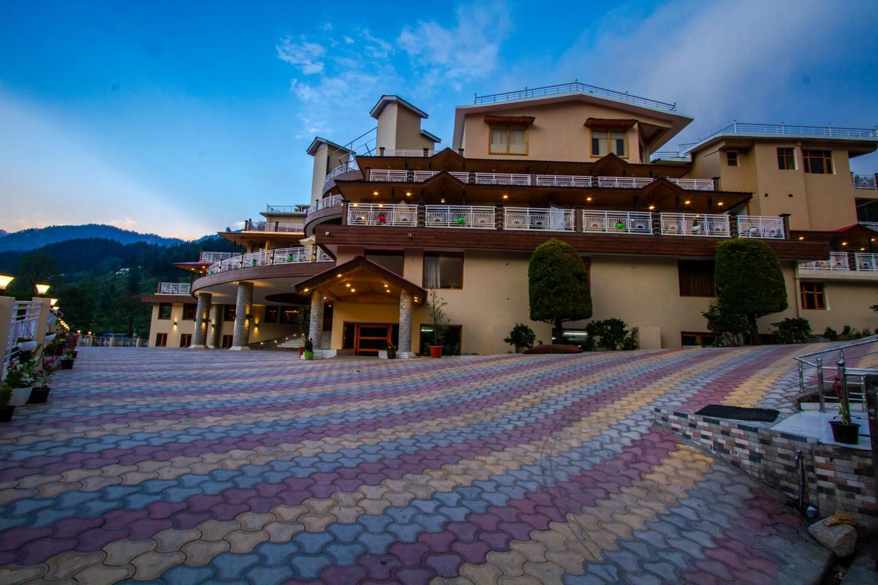 Property building in Anand Vardhan Resorts