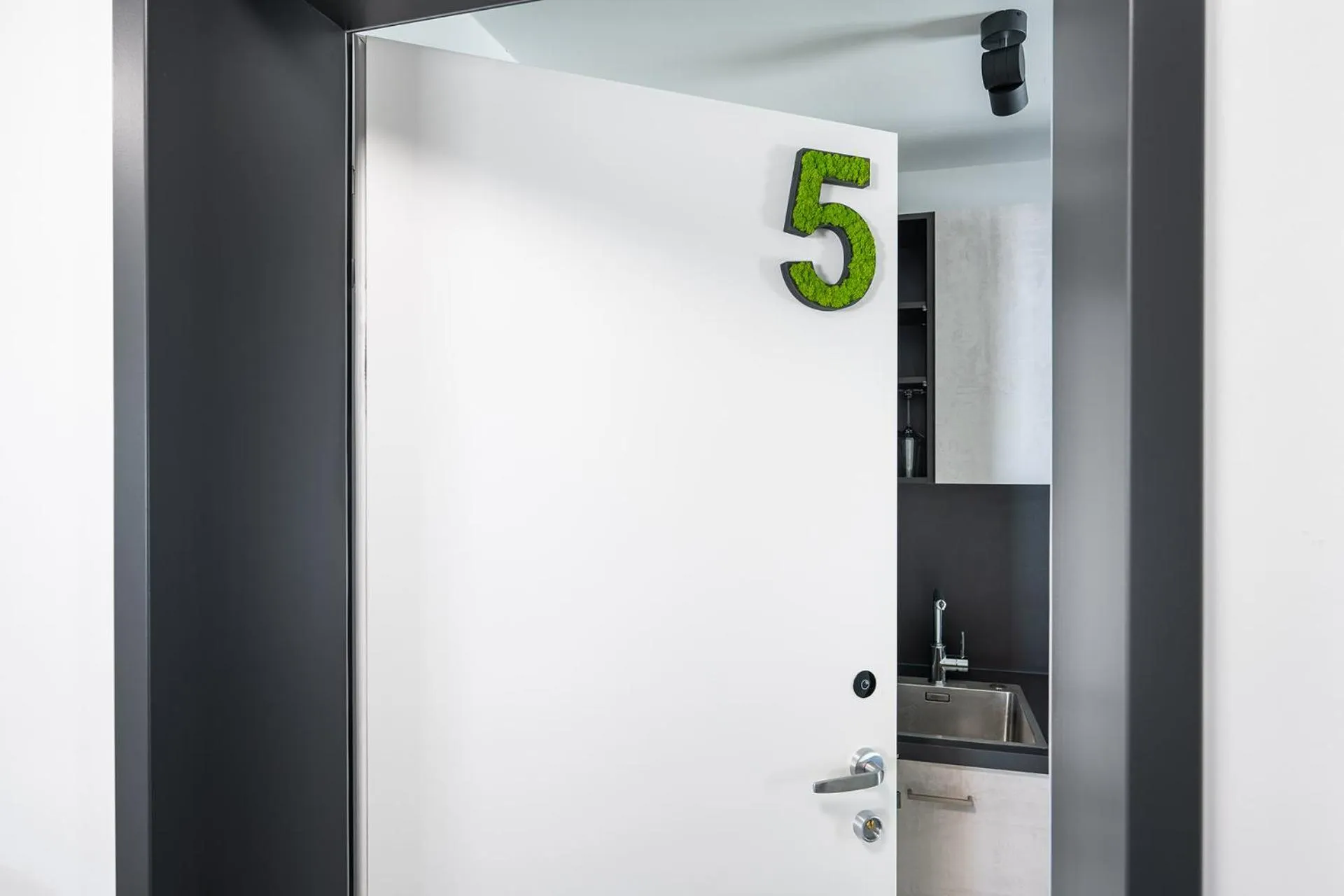 Facade/entrance in Snooze Apartments Alling