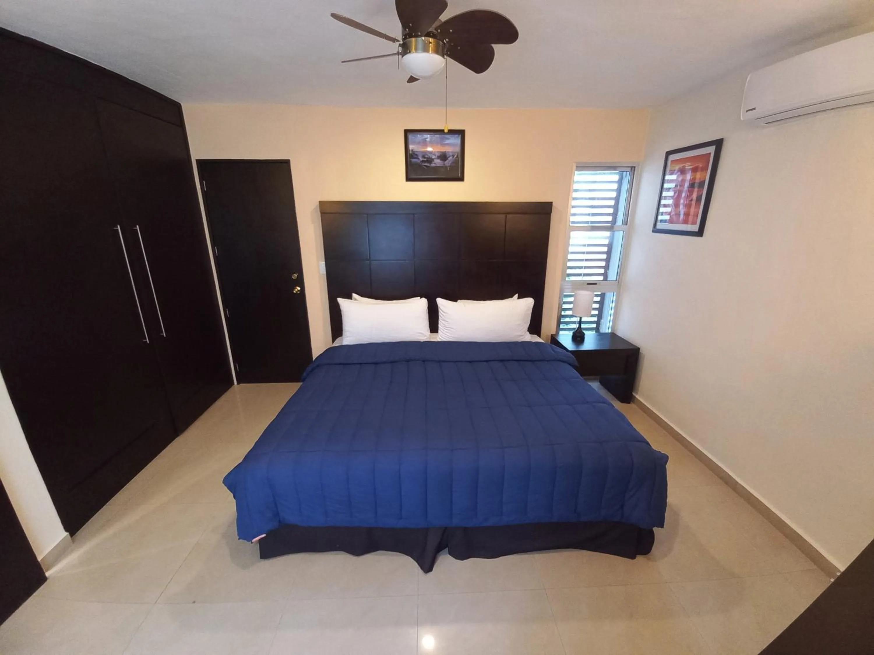 Bedroom, Bed in Hotel Villas Segovia Playa del Carmen