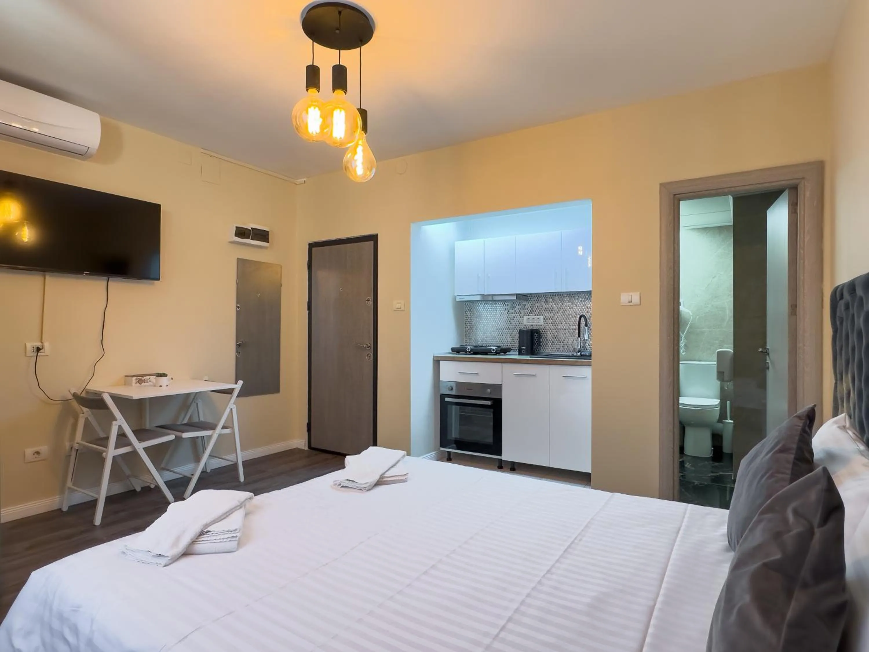 Lev Or Aparthotel