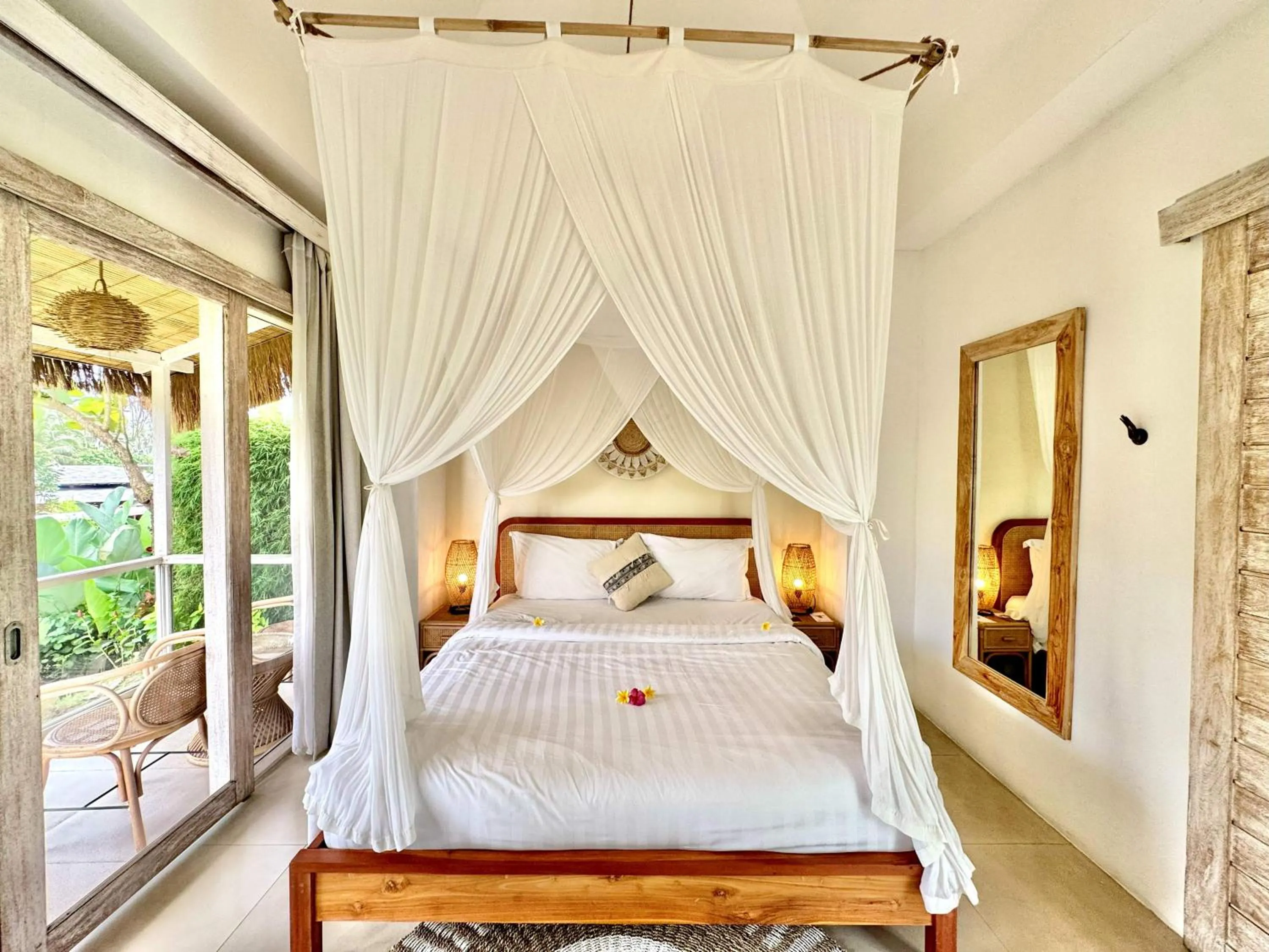 Bedroom, Bed in Hot Stone Club Ubud