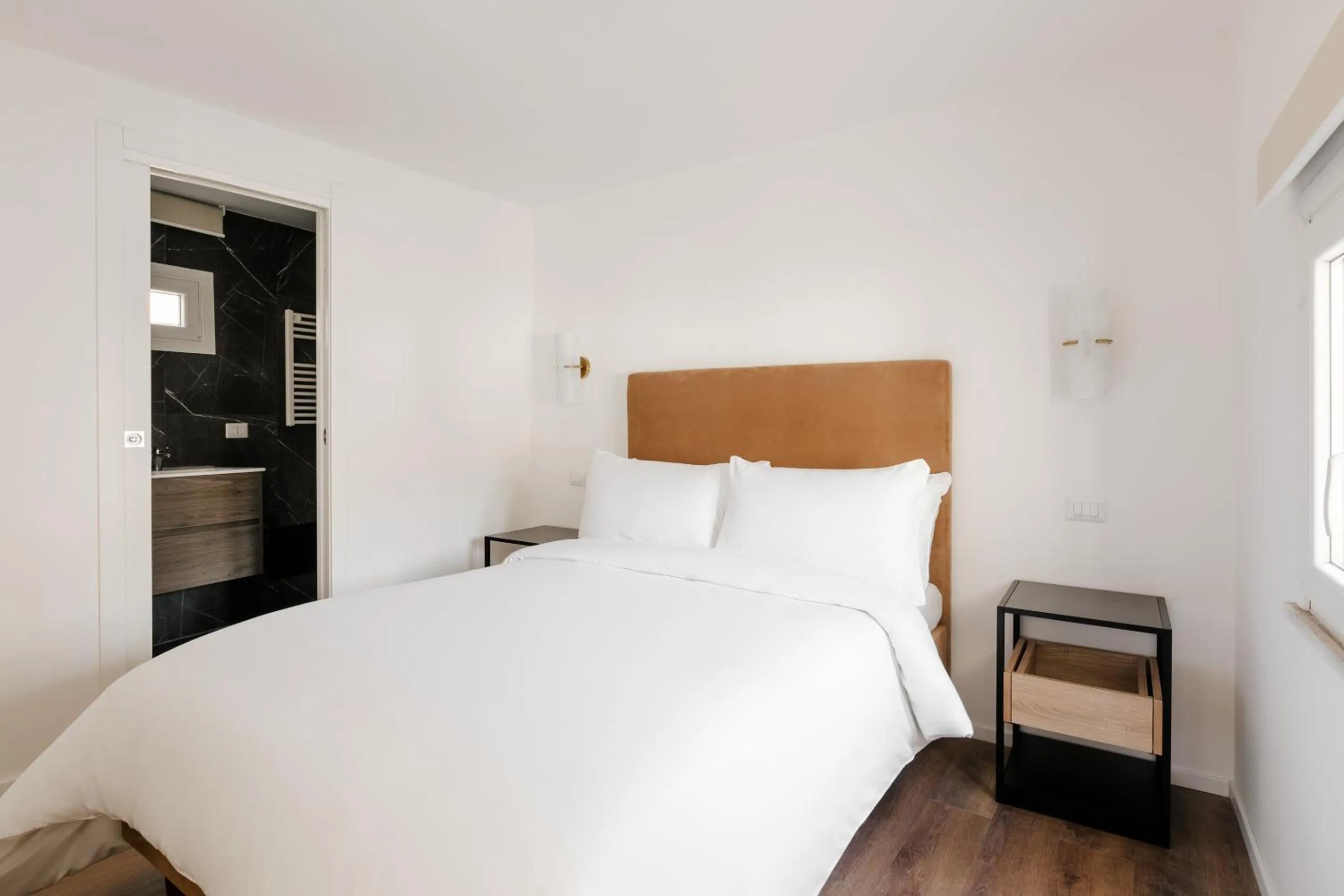 One-Bedroom Apartment with Terrace in Sonder Piazza Venezia