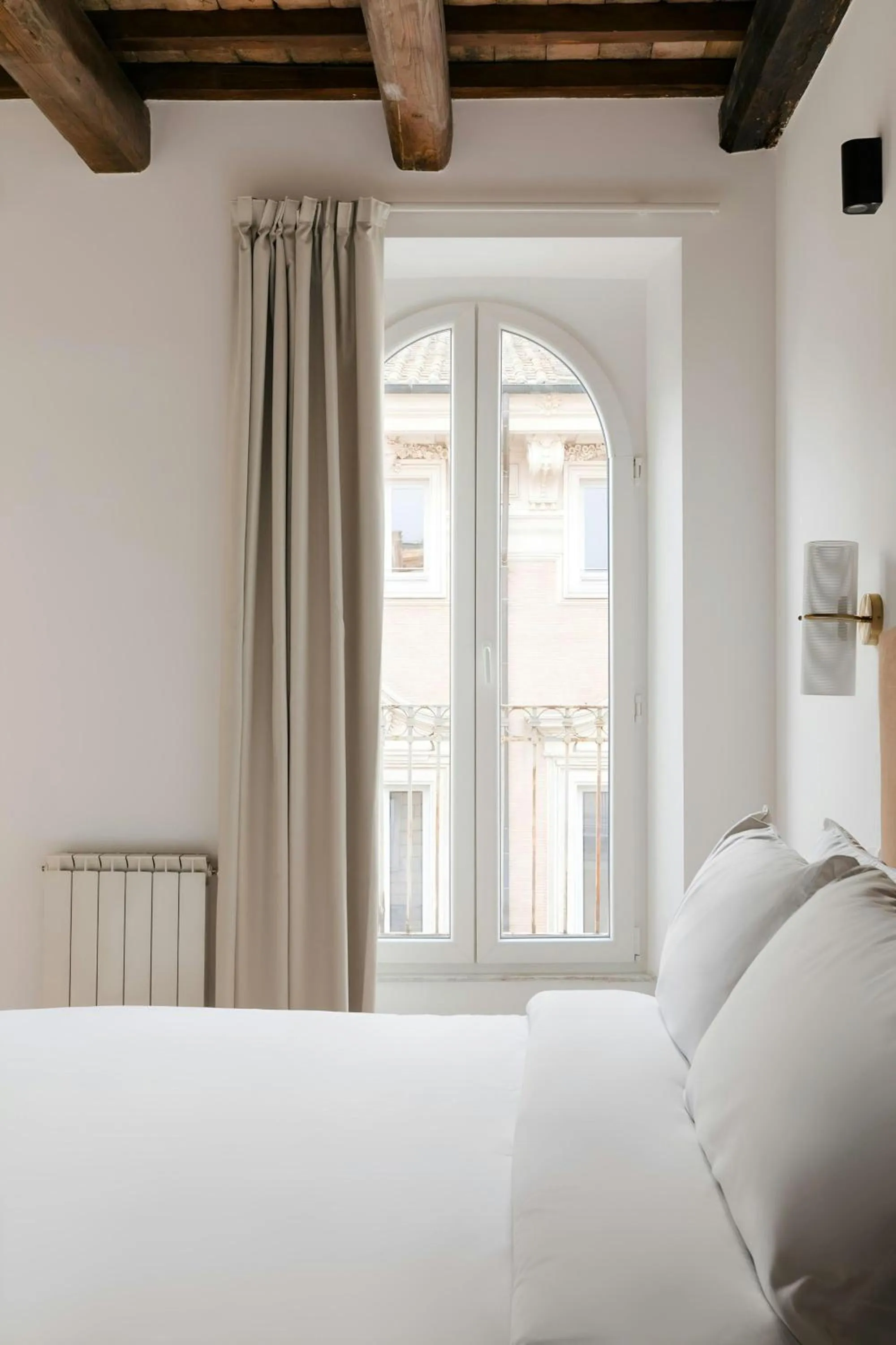 Bedroom, Bed in Sonder by Marriott Bonvoy Piazza Venezia Apartments